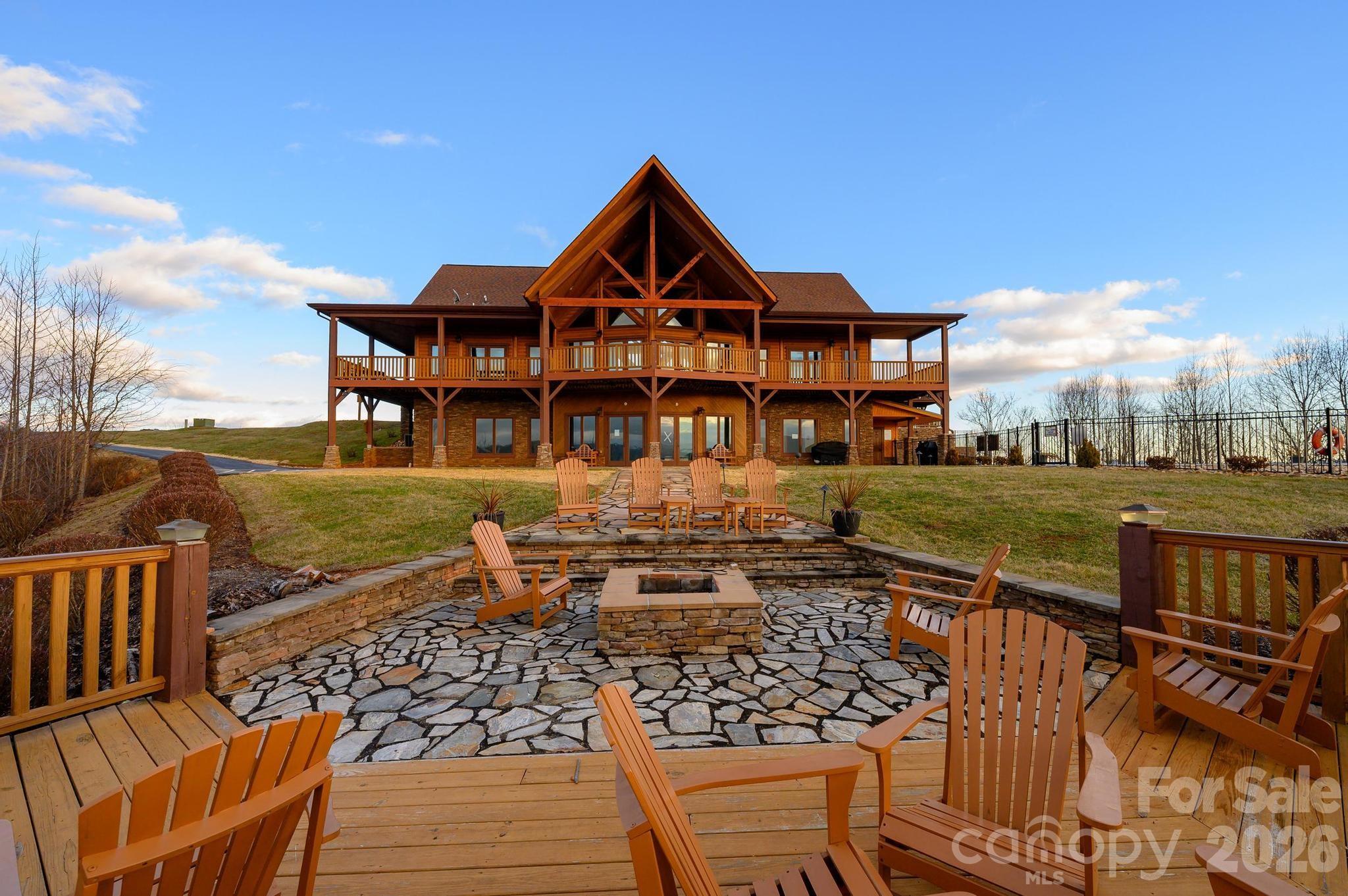 1381 River Club Ridge #C8 — Lenoir