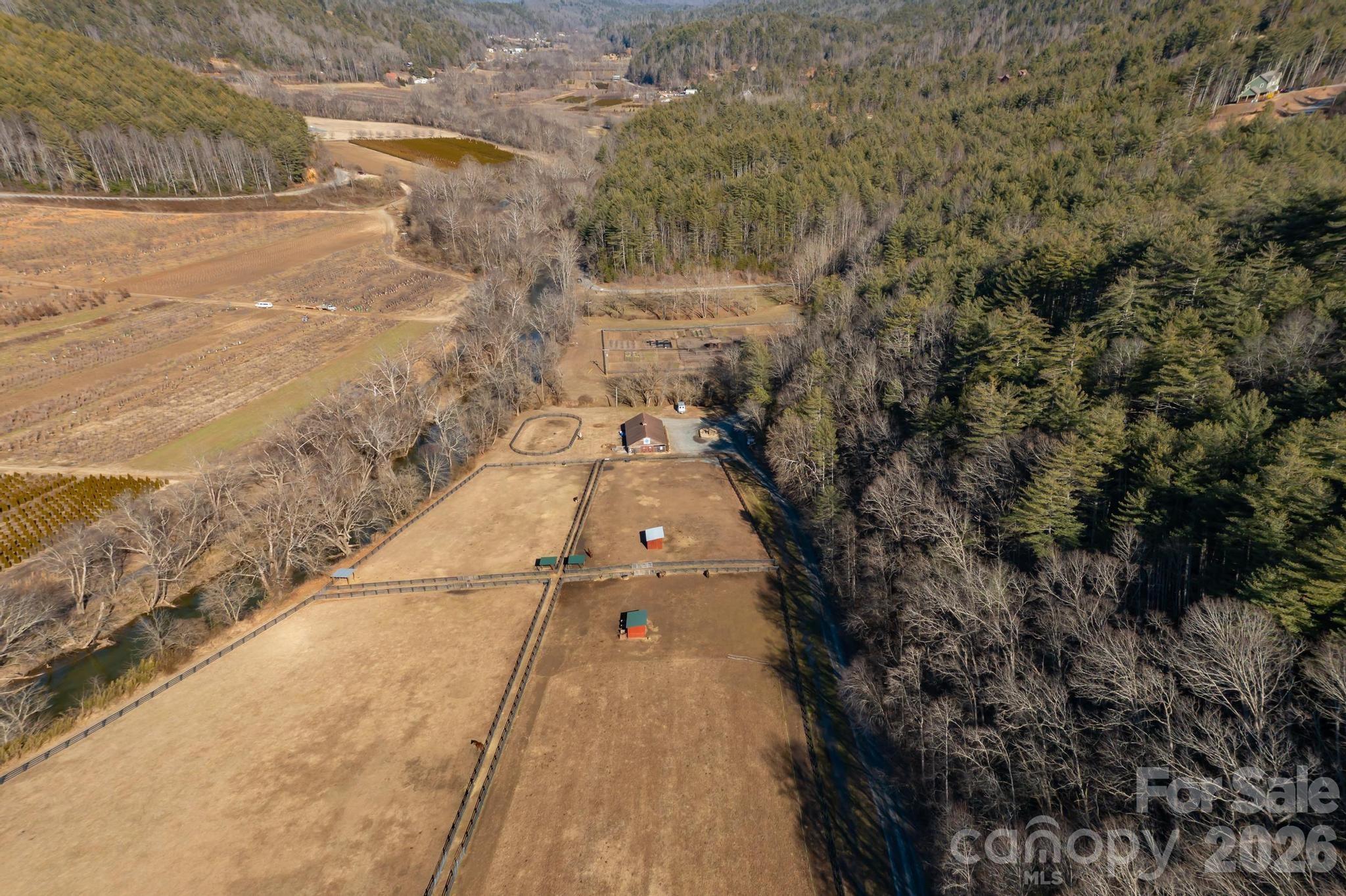 1381 River Club Ridge #C8 — Lenoir