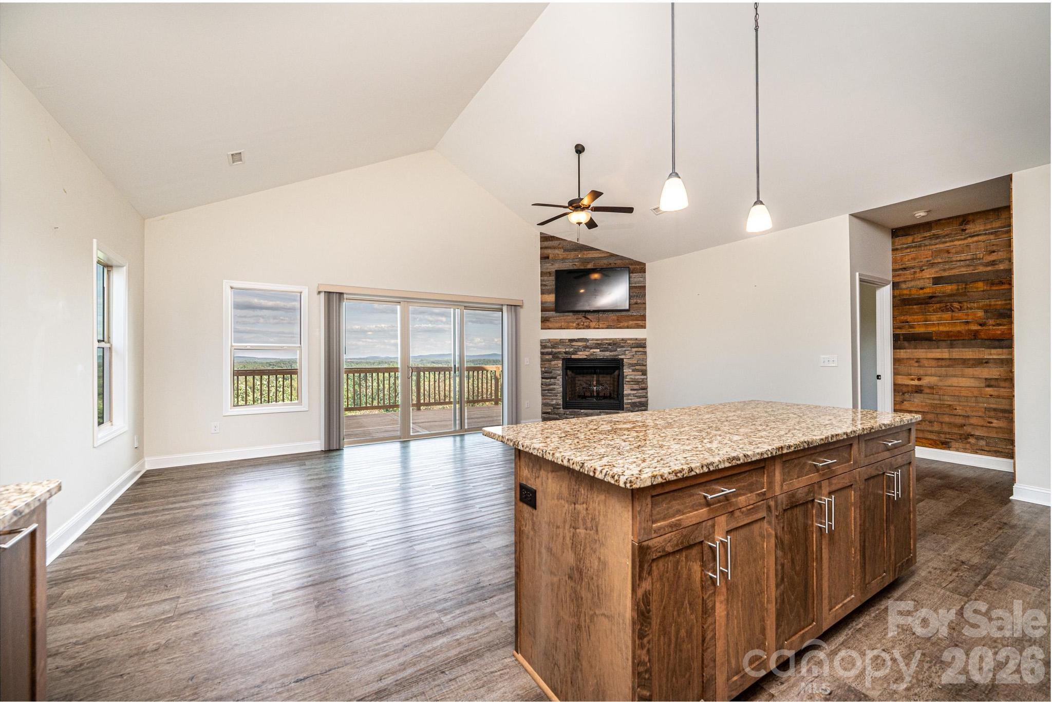 1381 River Club Ridge #C8 — Lenoir
