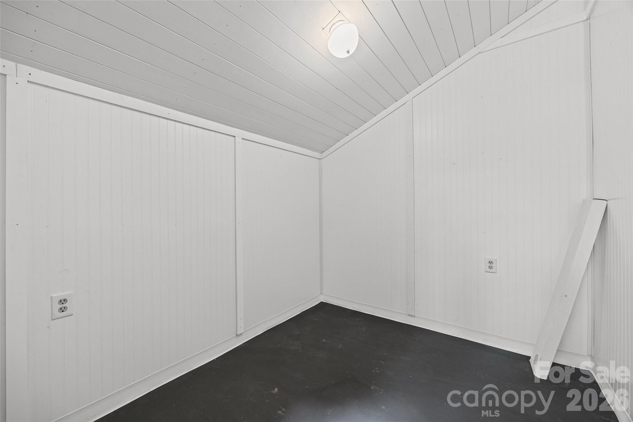 5950 Lake Wylie Road — Clover