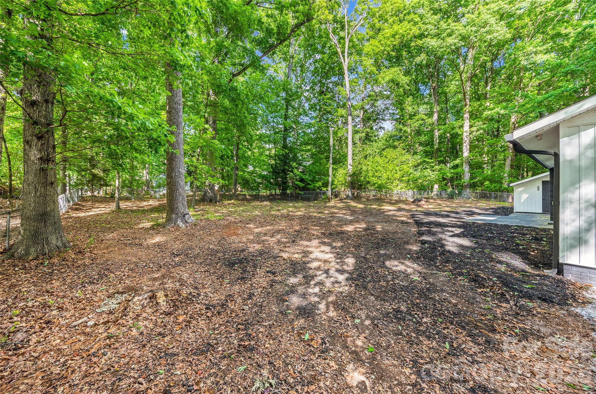 5950 Lake Wylie Road — Clover