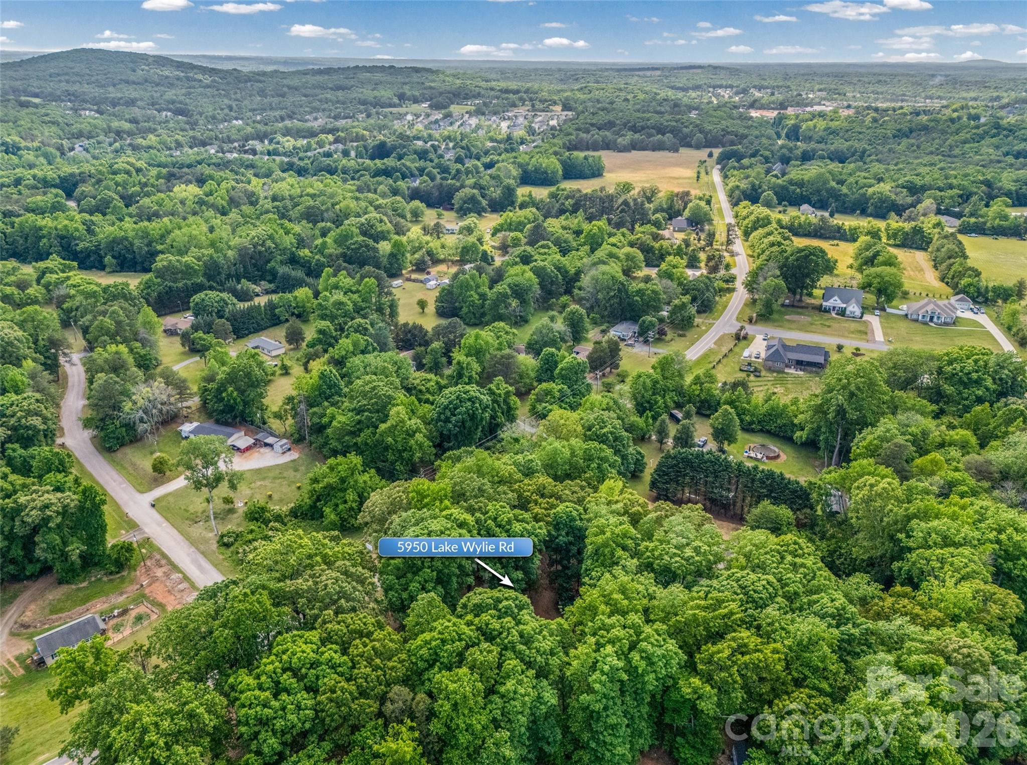 5950 Lake Wylie Road — Clover