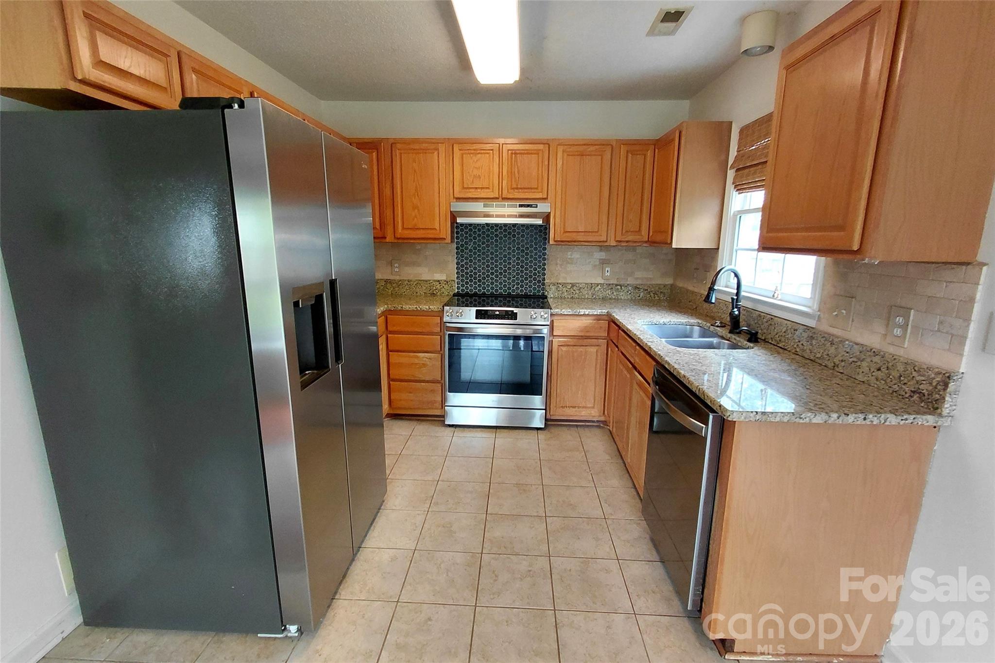 1016 Thorncrest Drive — Fletcher