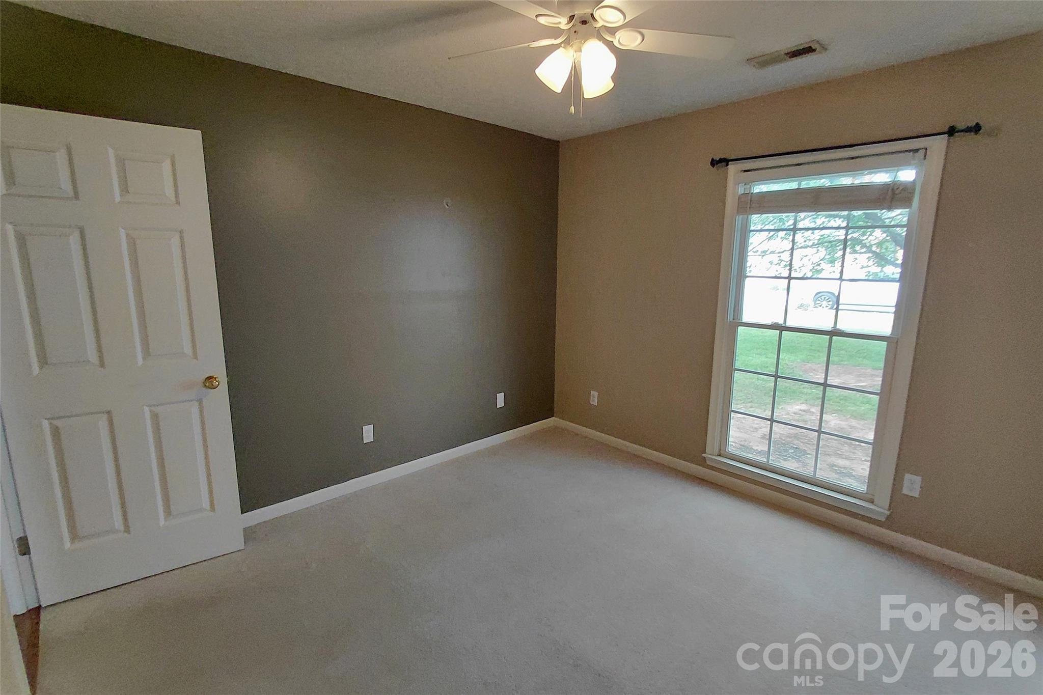 1016 Thorncrest Drive — Fletcher