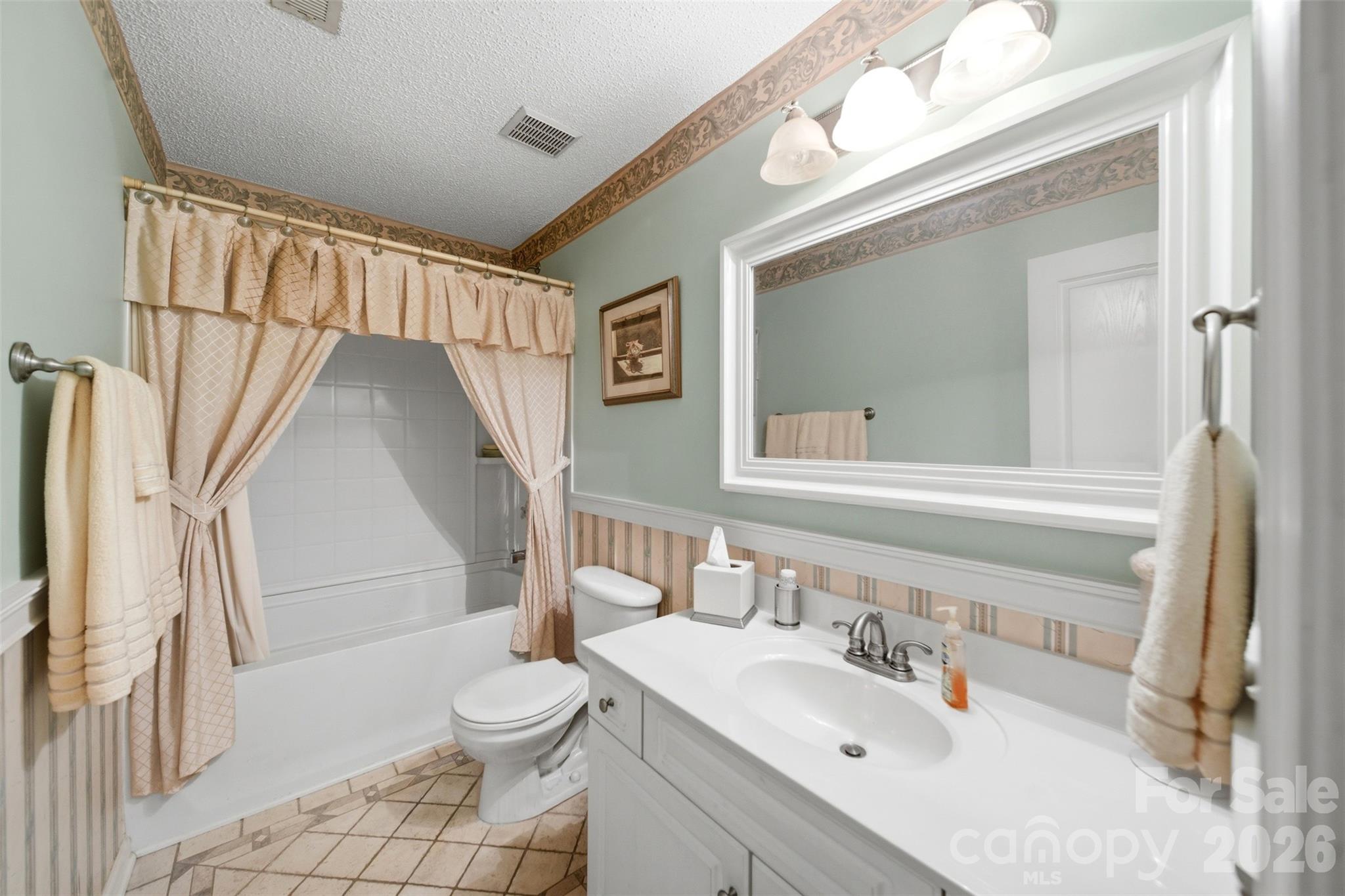 1439 George Dunn Road — Rock Hill