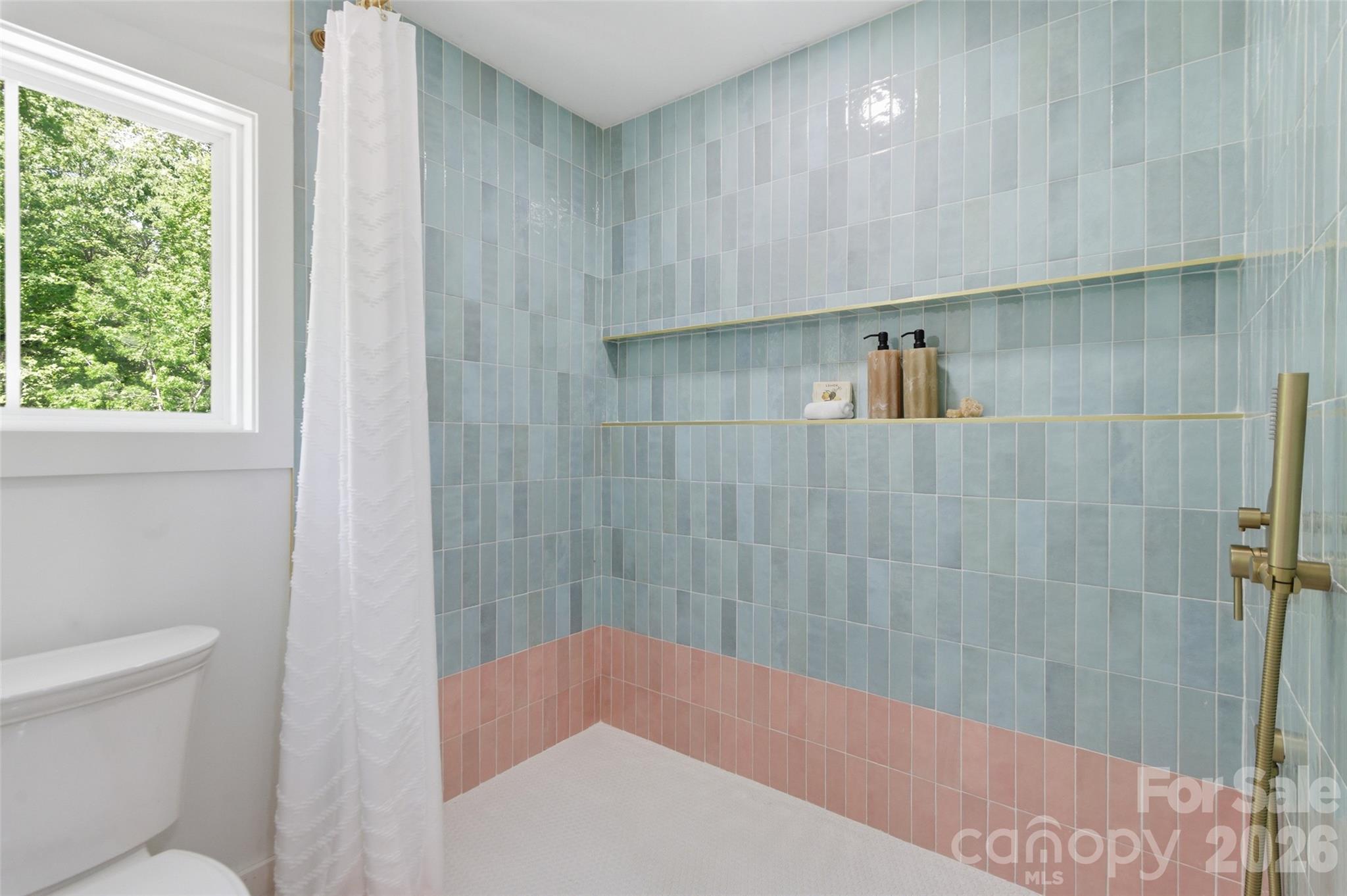 1325 Gateshead Lane — Matthews