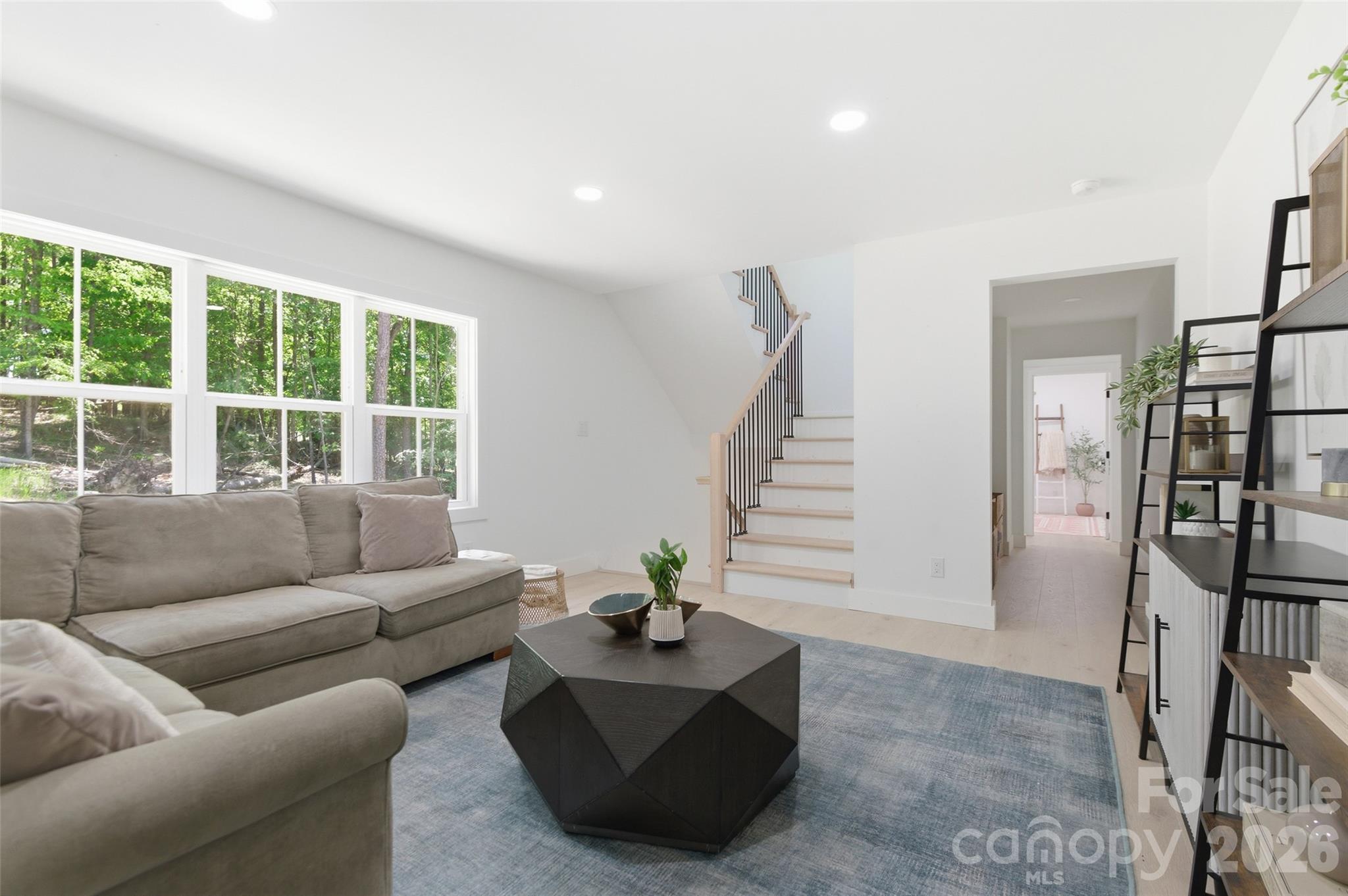 1325 Gateshead Lane — Matthews