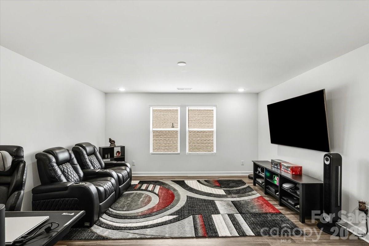 9287 Dunwich Drive — Gastonia