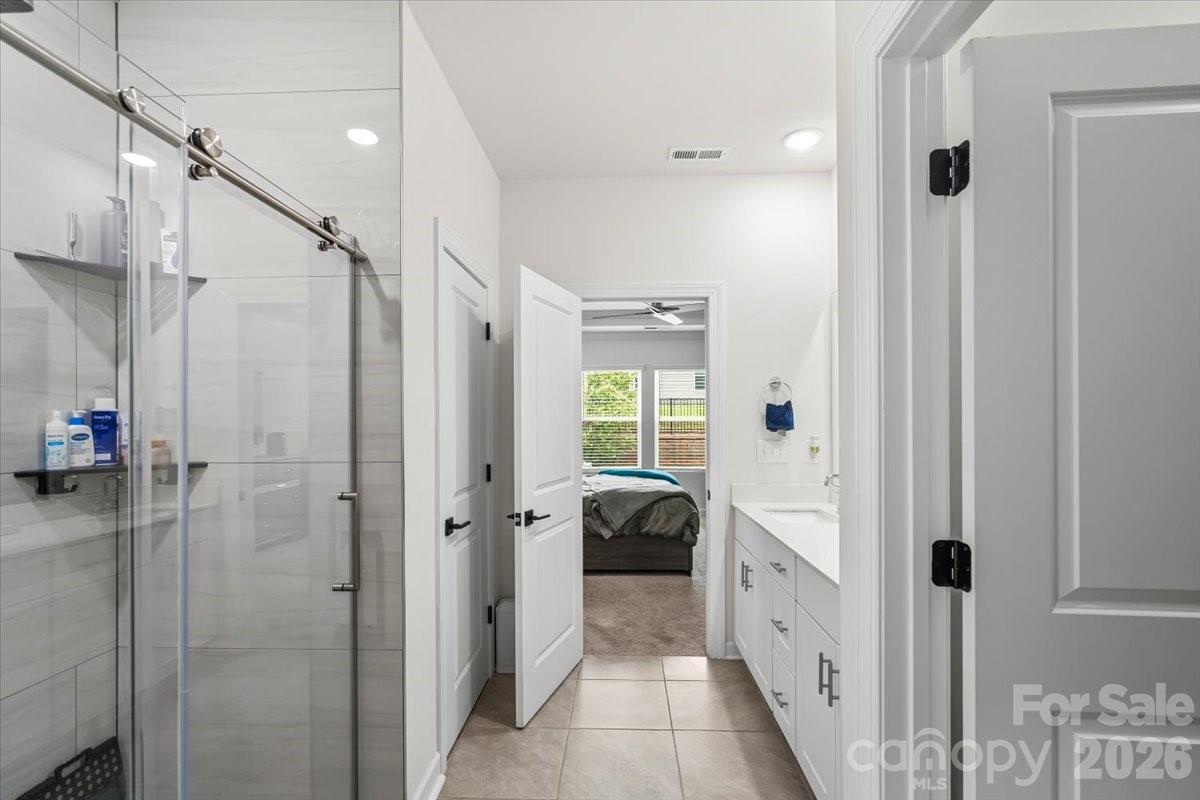 9287 Dunwich Drive — Gastonia