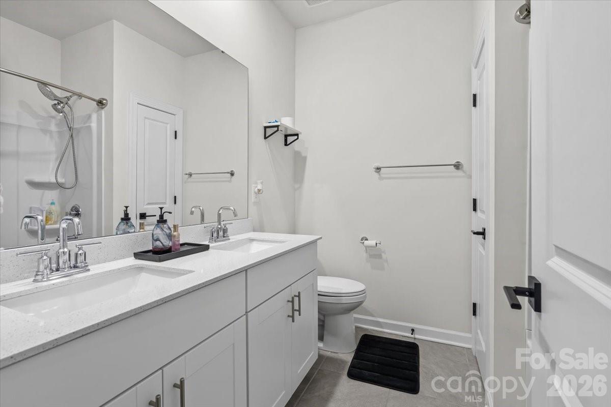 9287 Dunwich Drive — Gastonia