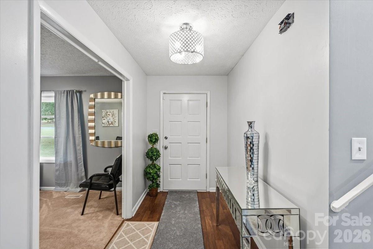 1527 Rhyne Street — Shelby