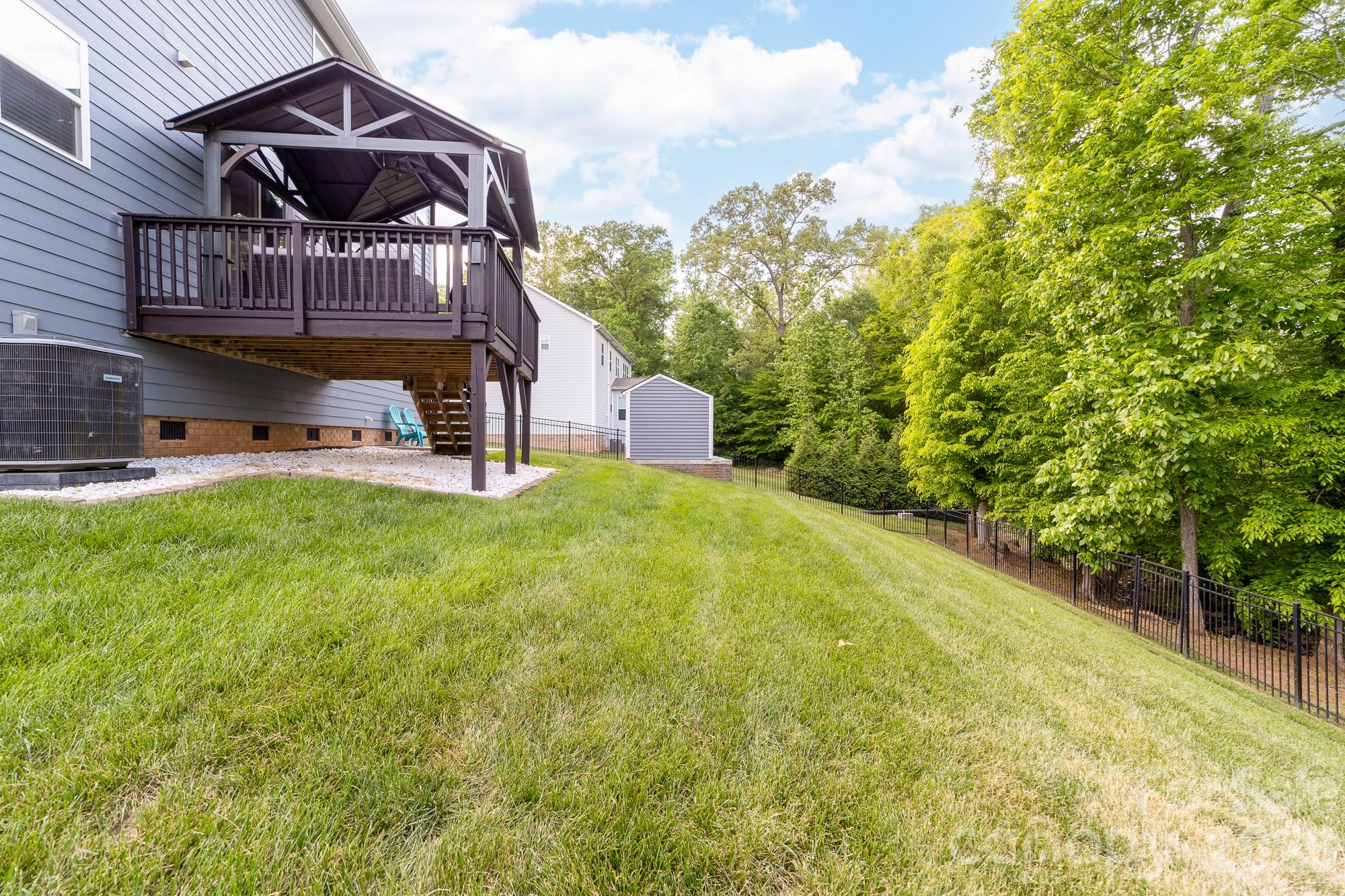 612 Academy Street — McAdenville