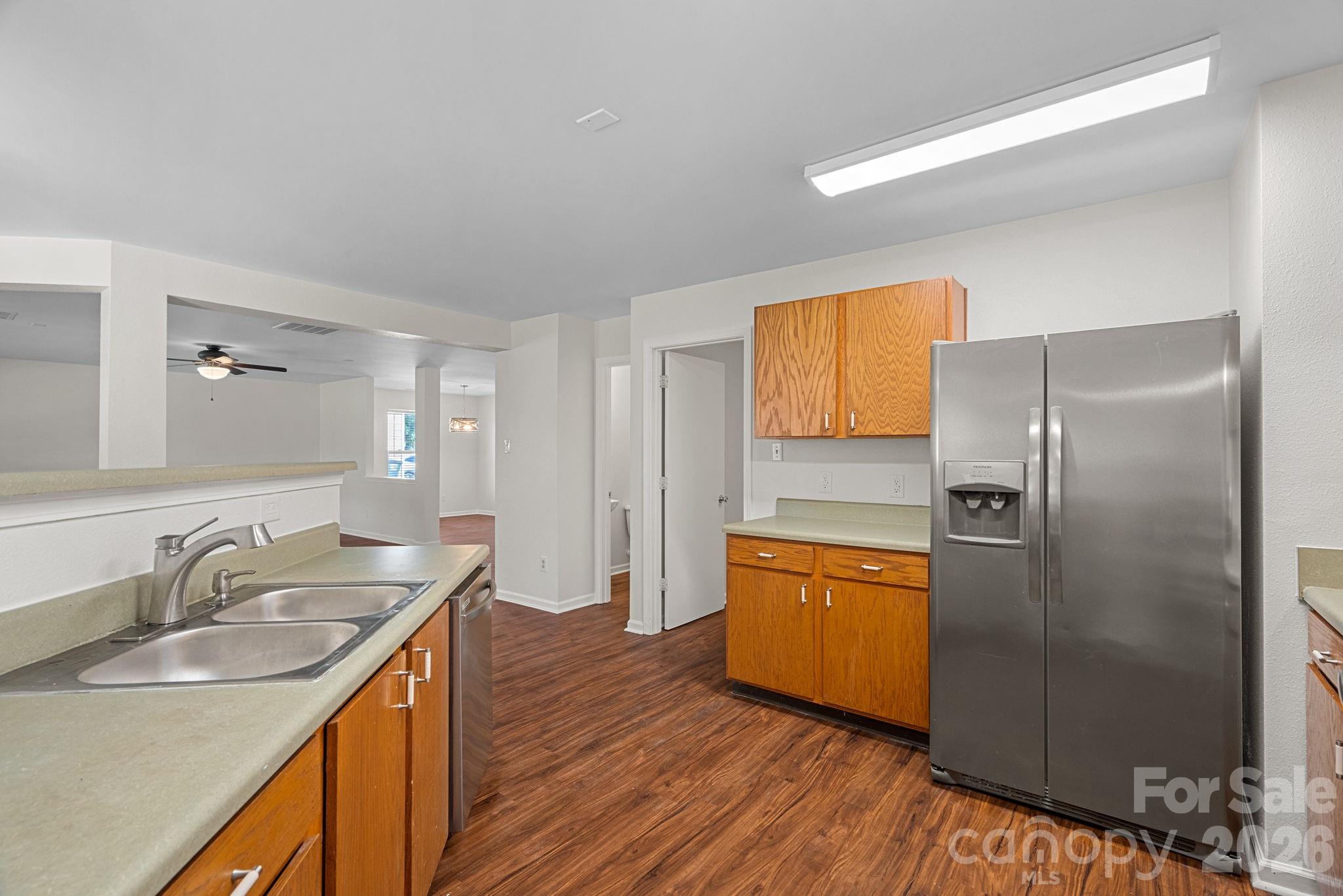 1918 Leesburg Drive — Clover