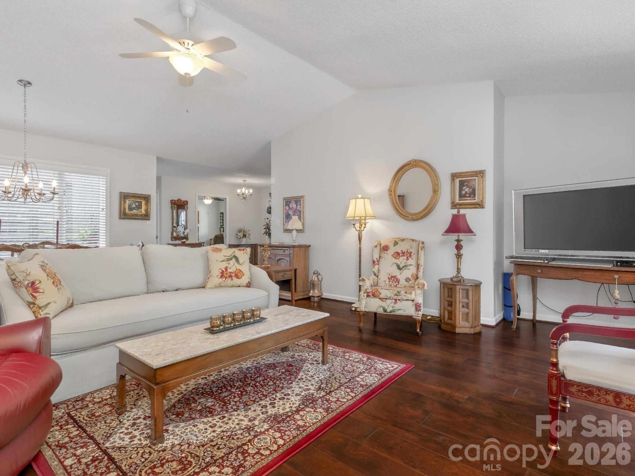 136 Deerlake Drive — Asheville