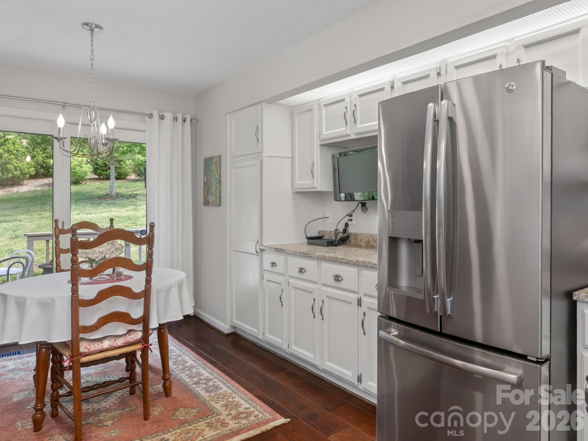 136 Deerlake Drive — Asheville