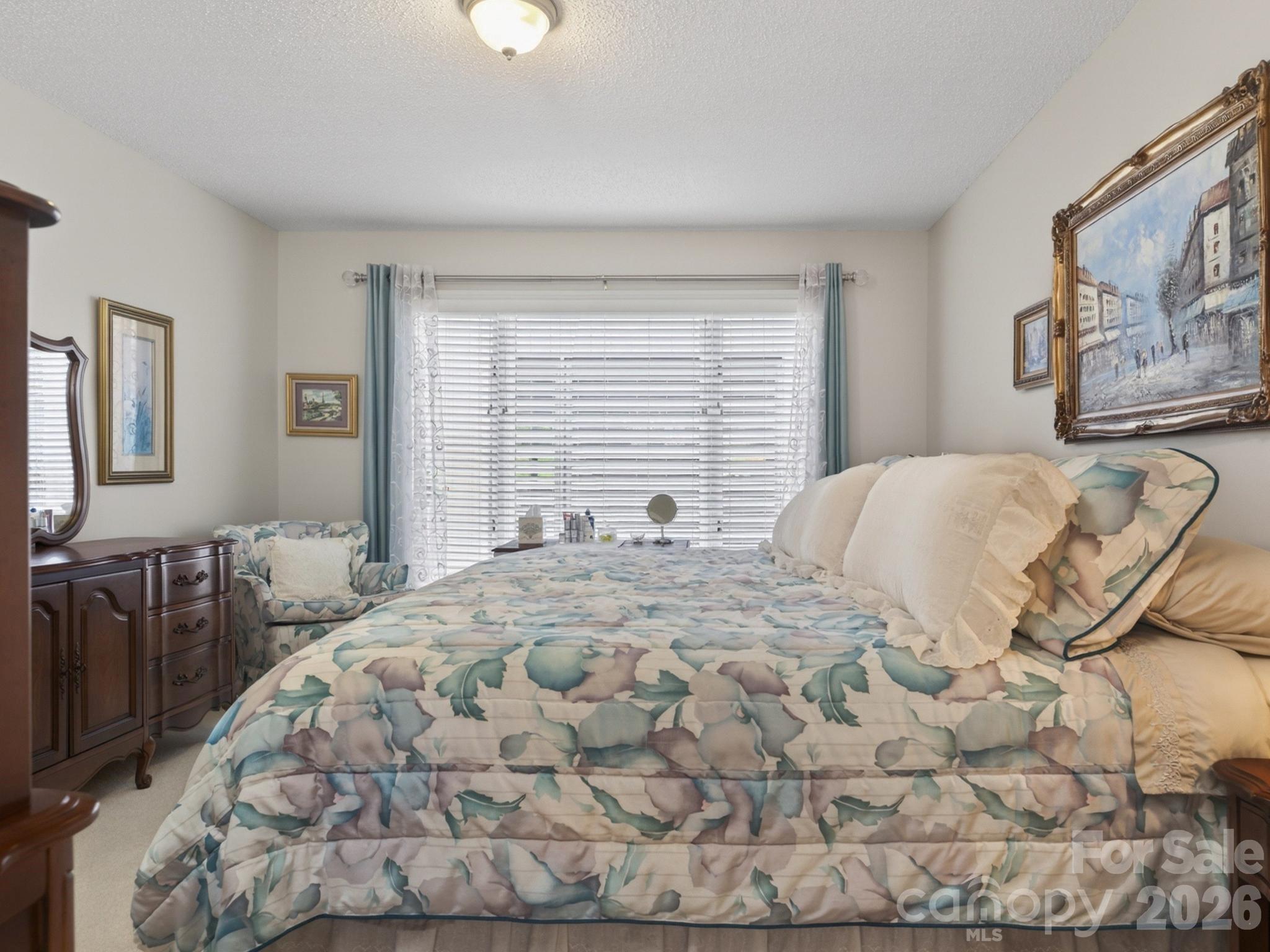 136 Deerlake Drive — Asheville