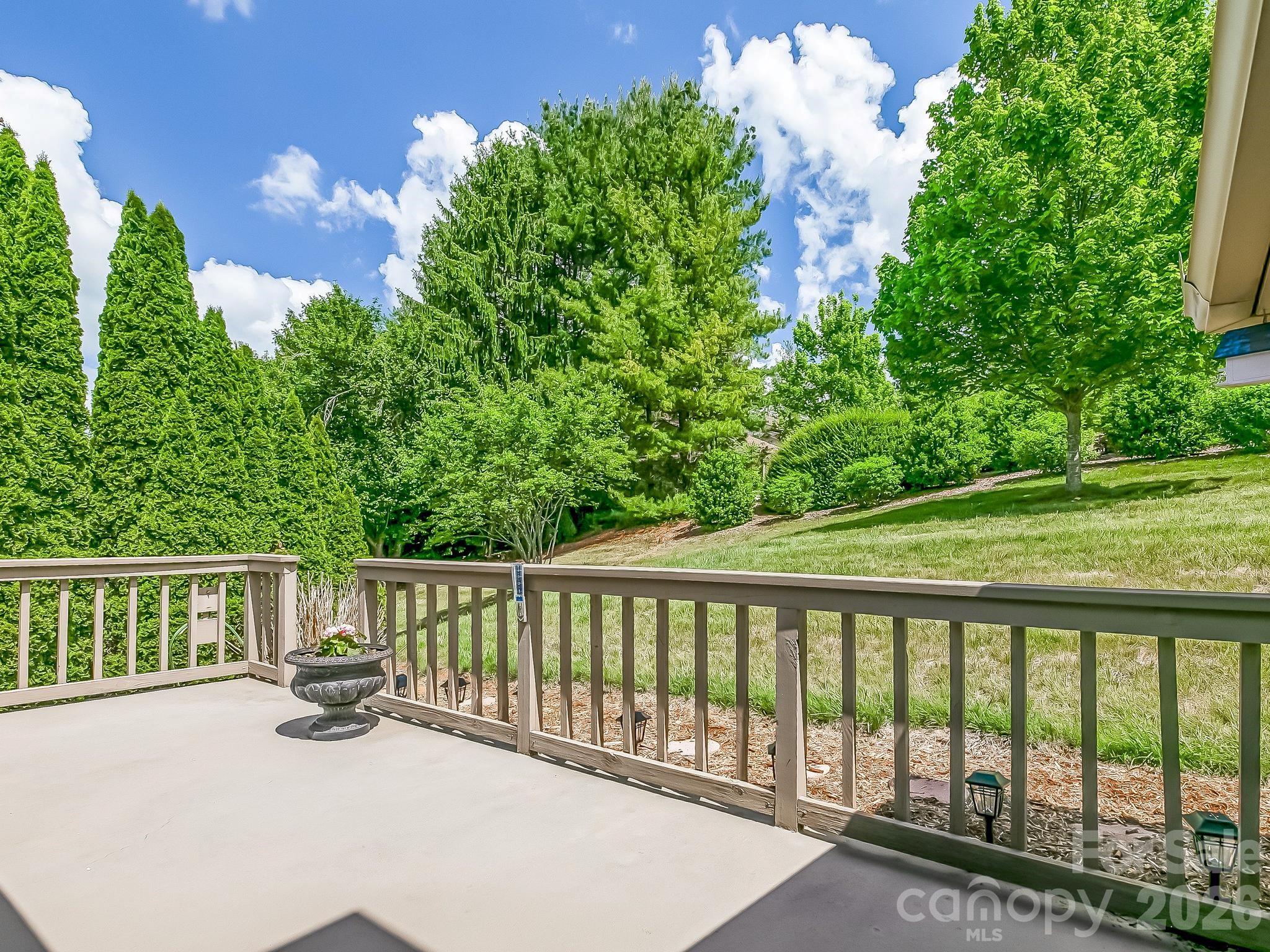 136 Deerlake Drive — Asheville