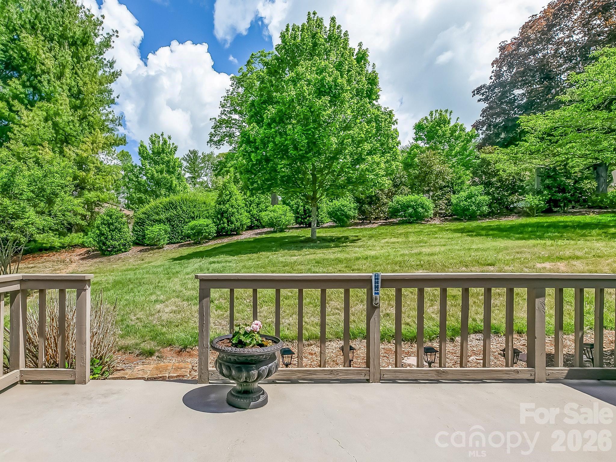 136 Deerlake Drive — Asheville