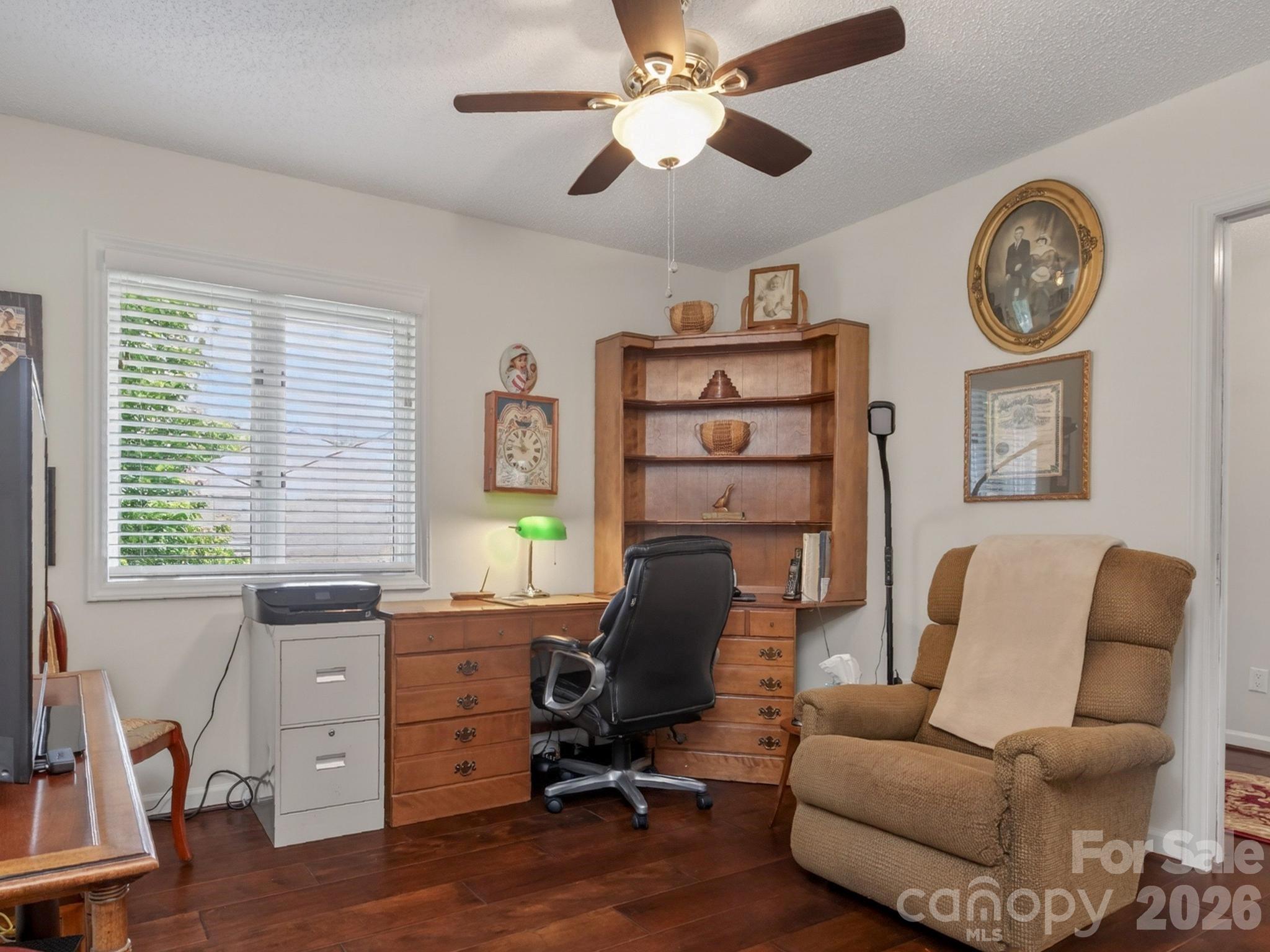 136 Deerlake Drive — Asheville