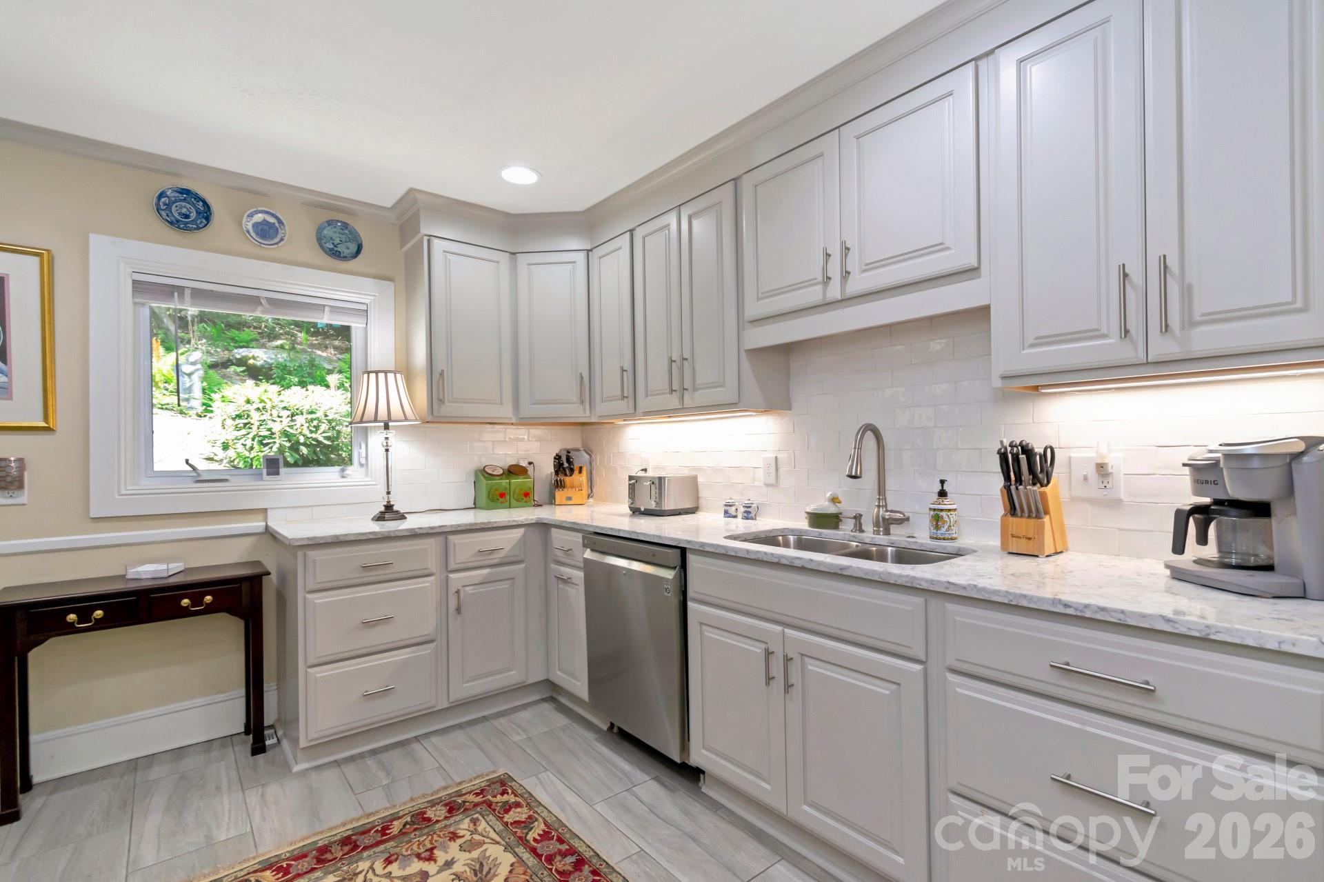 195 Fairway Lane — Blowing Rock