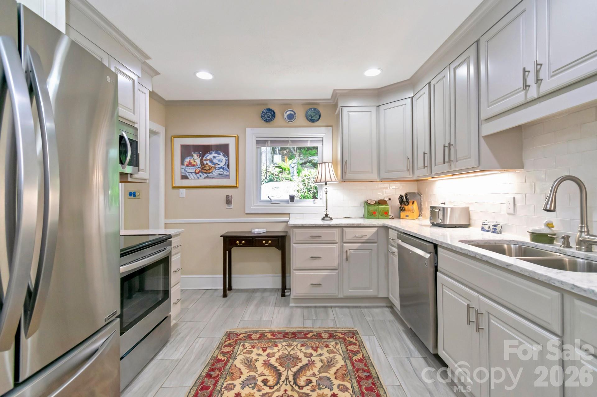 195 Fairway Lane — Blowing Rock