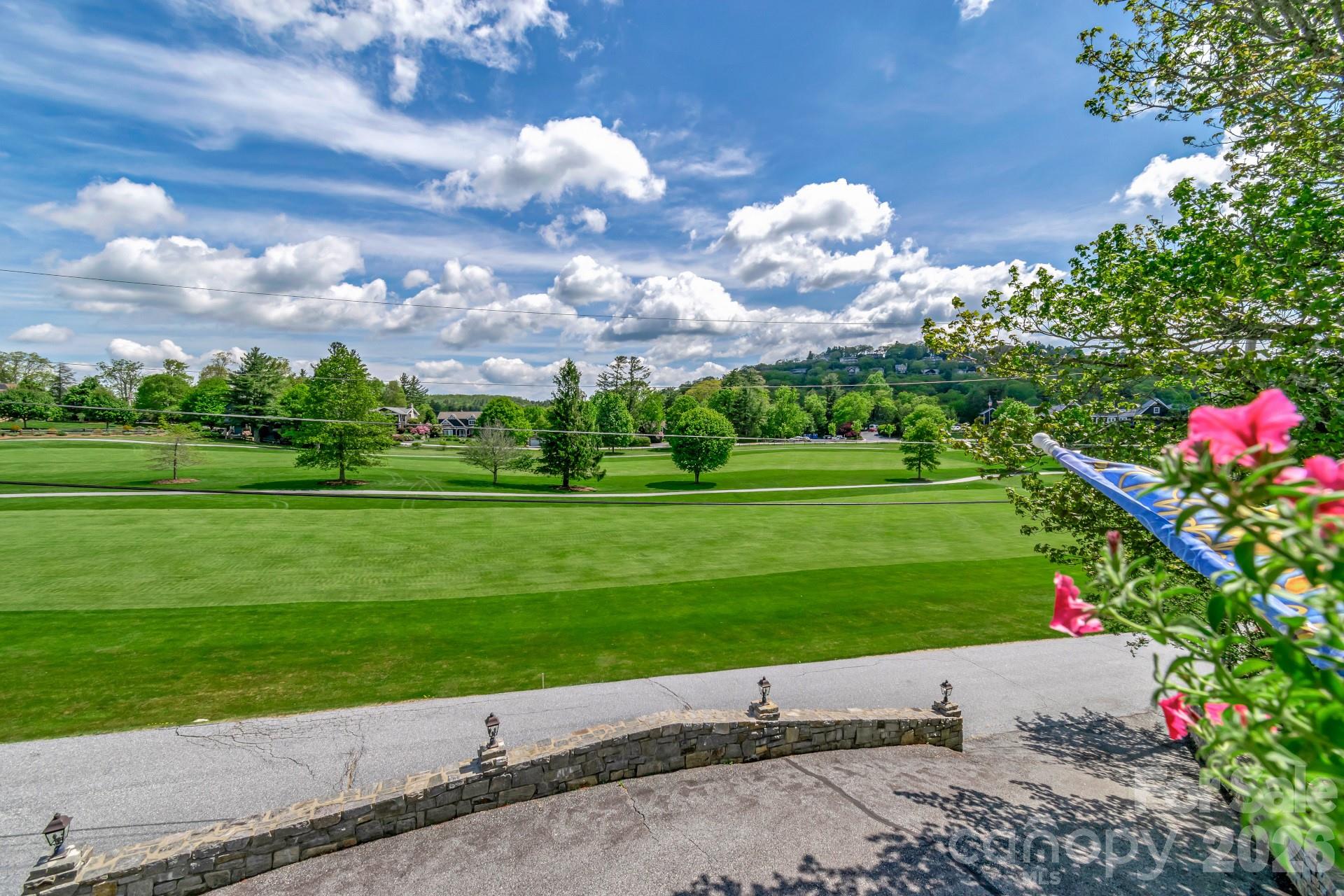 195 Fairway Lane — Blowing Rock
