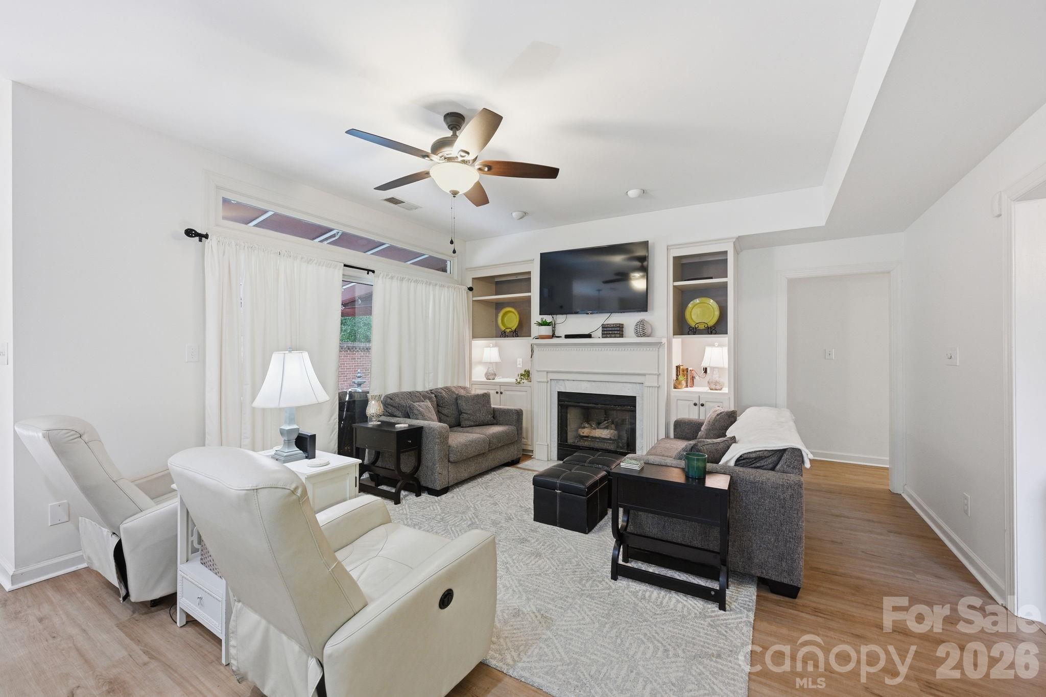 7014 Walton Heath Lane — Charlotte