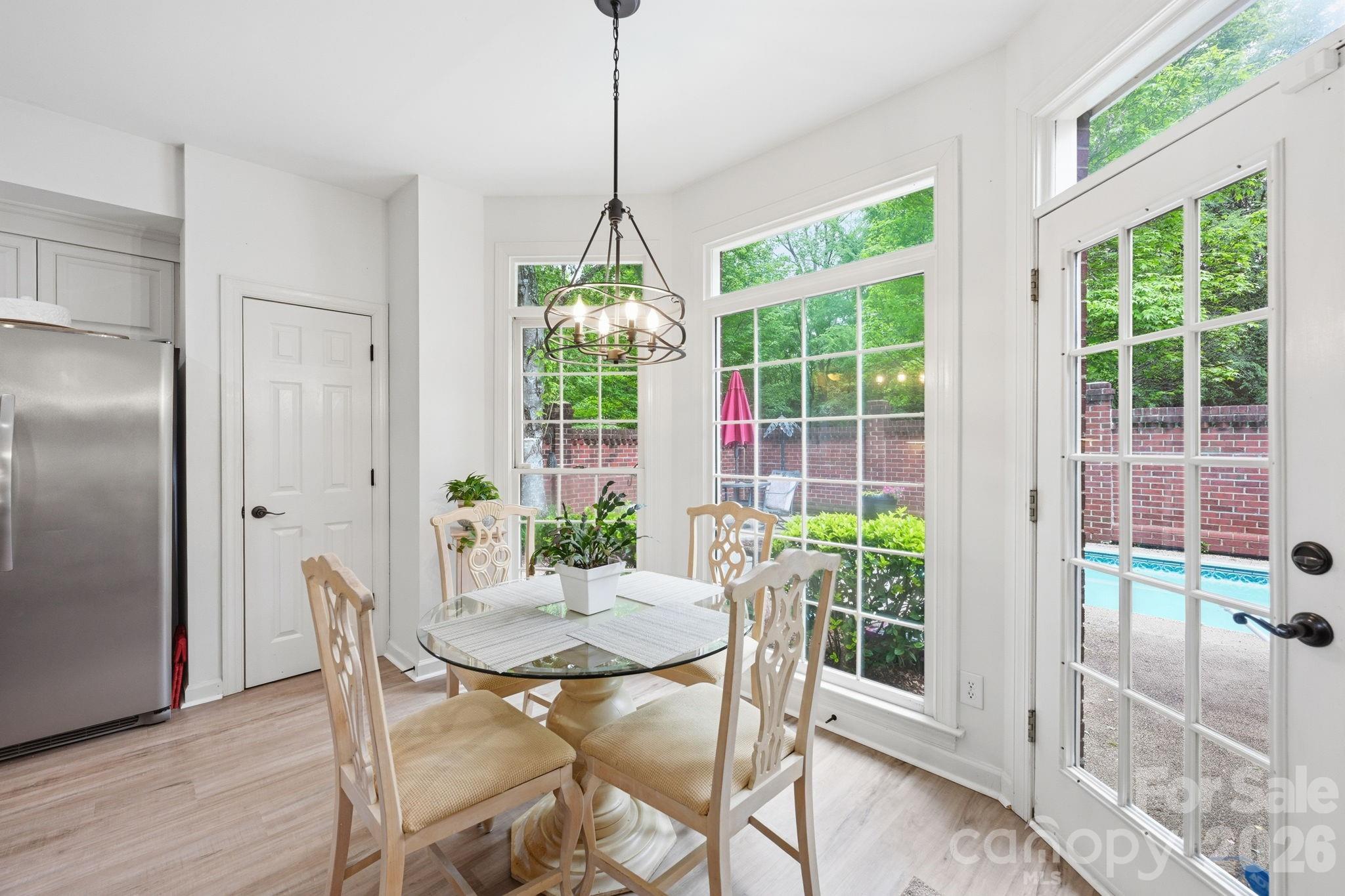 7014 Walton Heath Lane — Charlotte