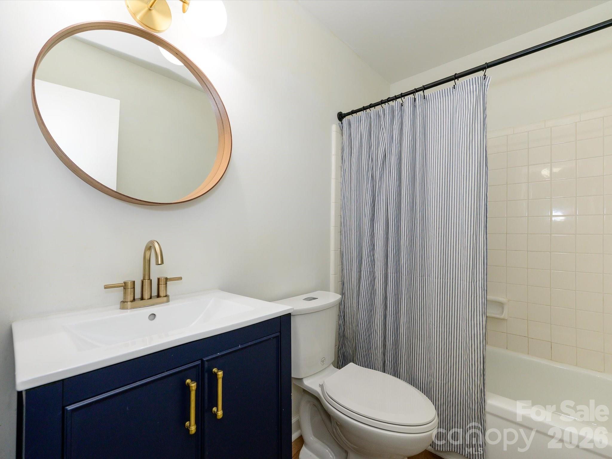 3738 Winding Creek Lane — Charlotte