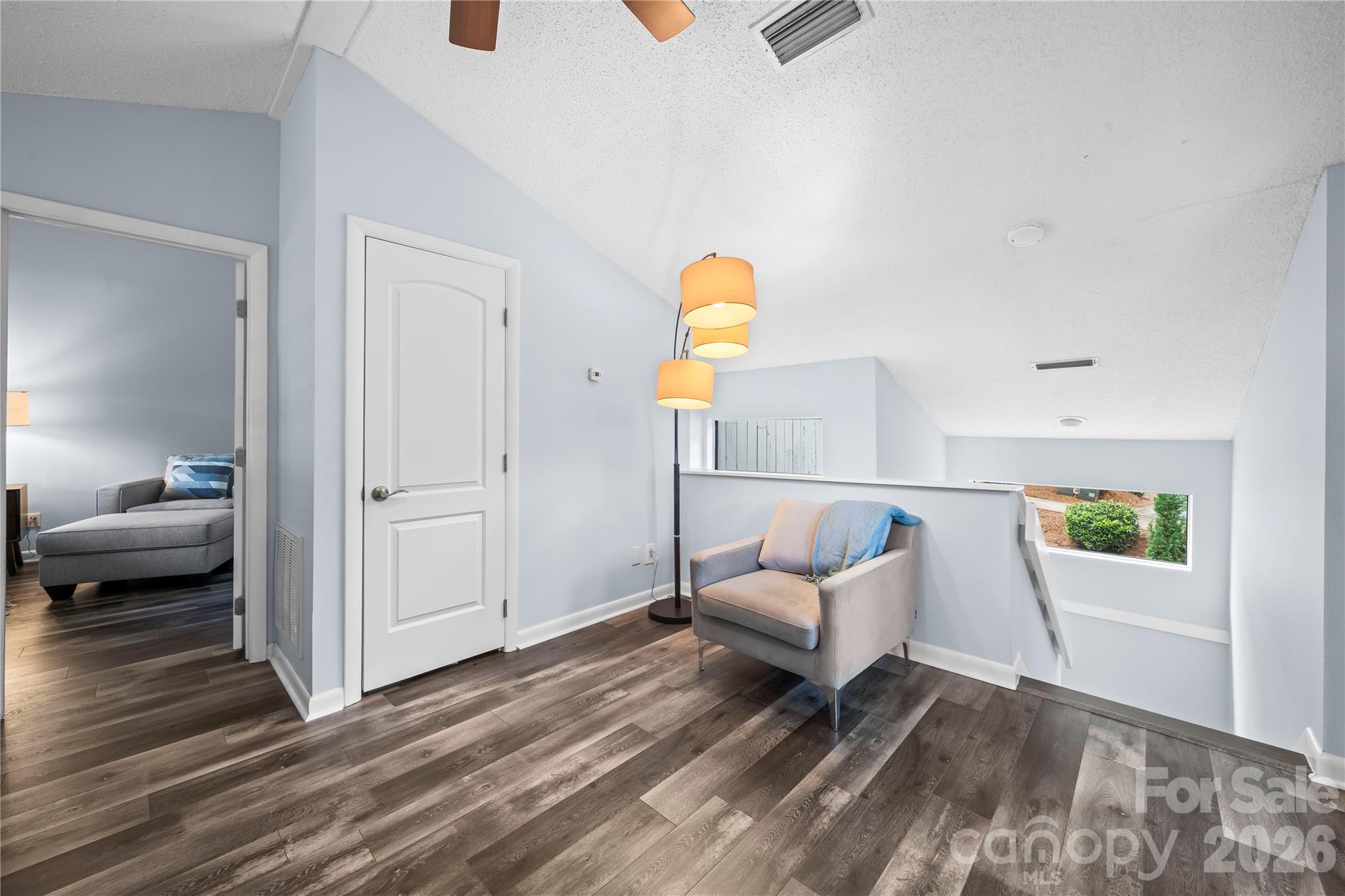 78 Ridgeport Road — Clover