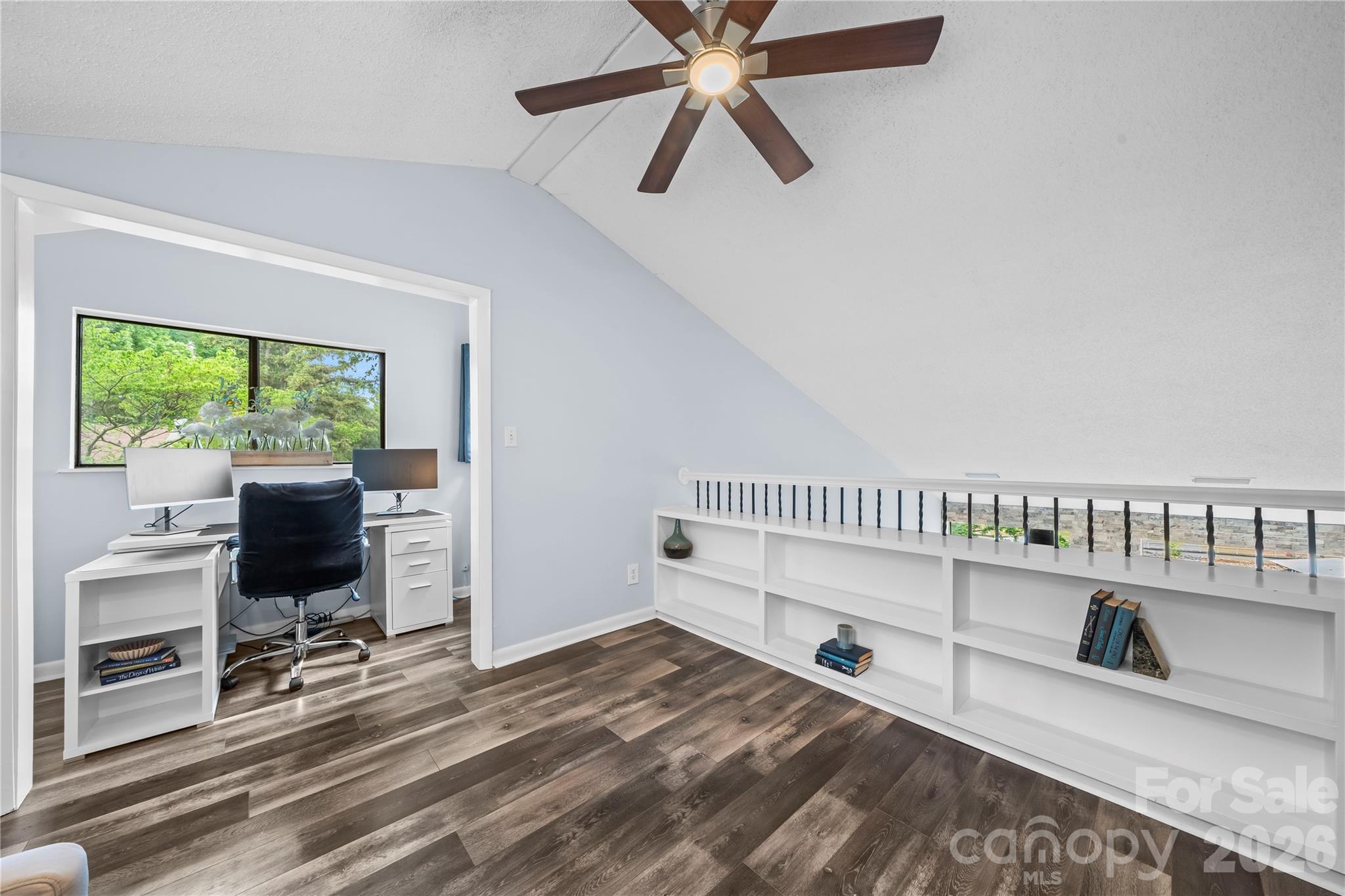 78 Ridgeport Road — Clover