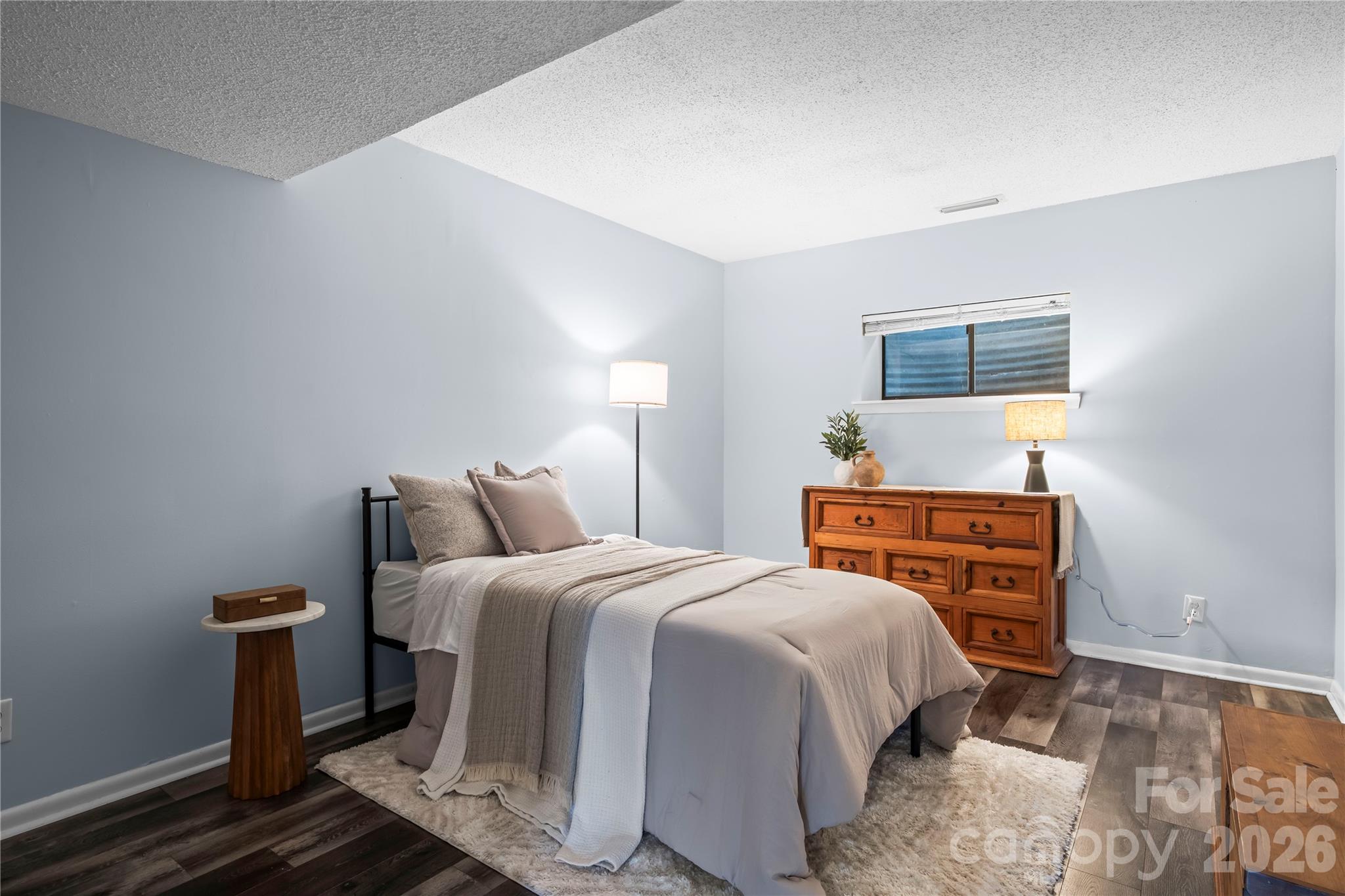 78 Ridgeport Road — Clover