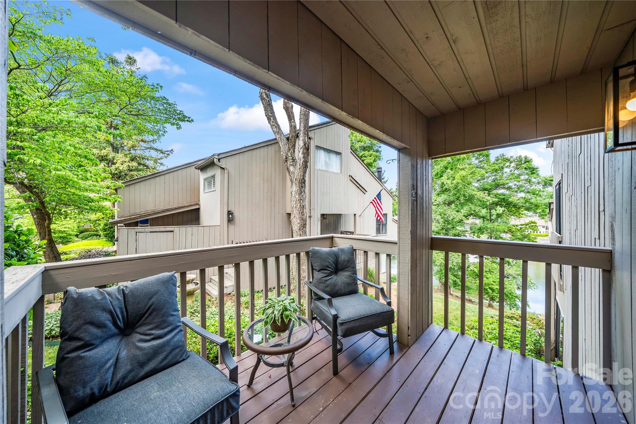 78 Ridgeport Road — Clover