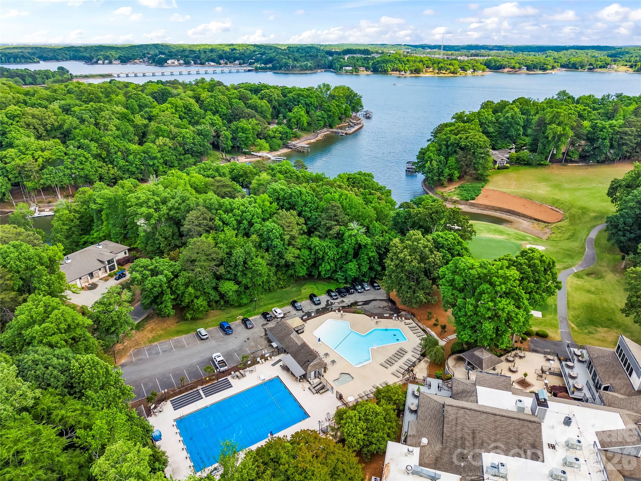 78 Ridgeport Road — Clover