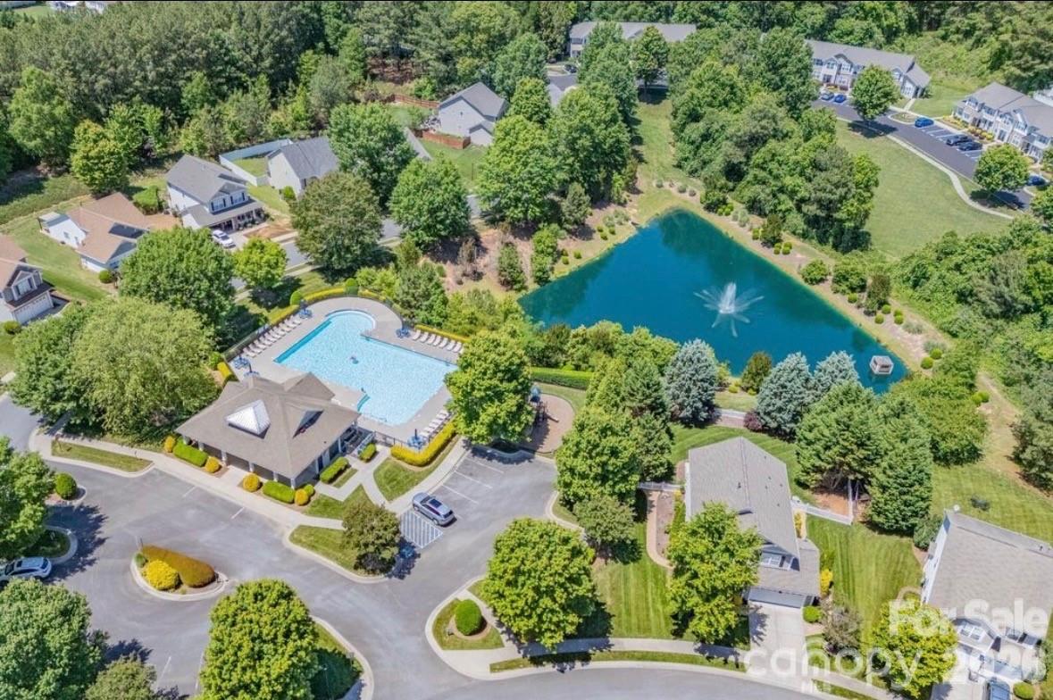4593 Little Leaf Lane — Rock Hill