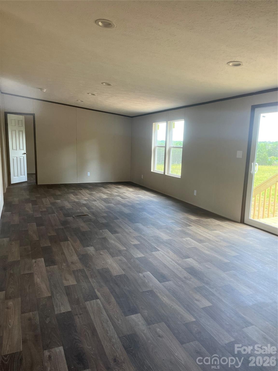152 Omni Road — Gaffney