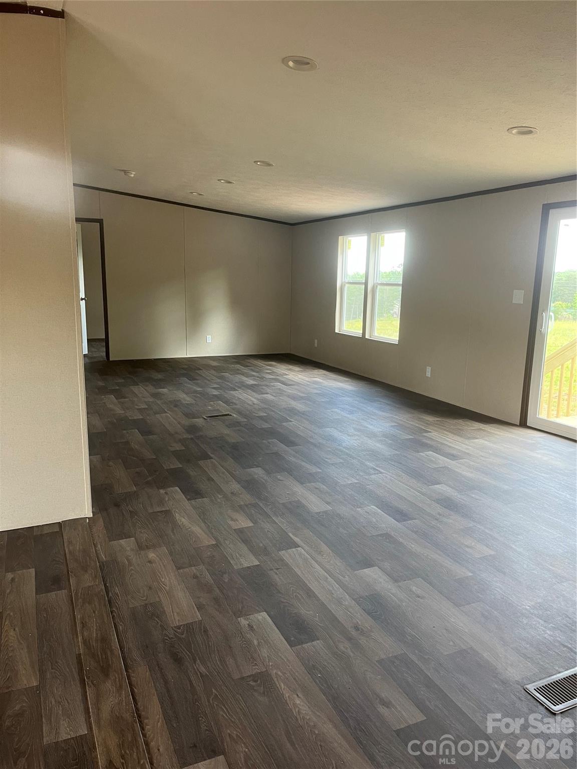 152 Omni Road — Gaffney