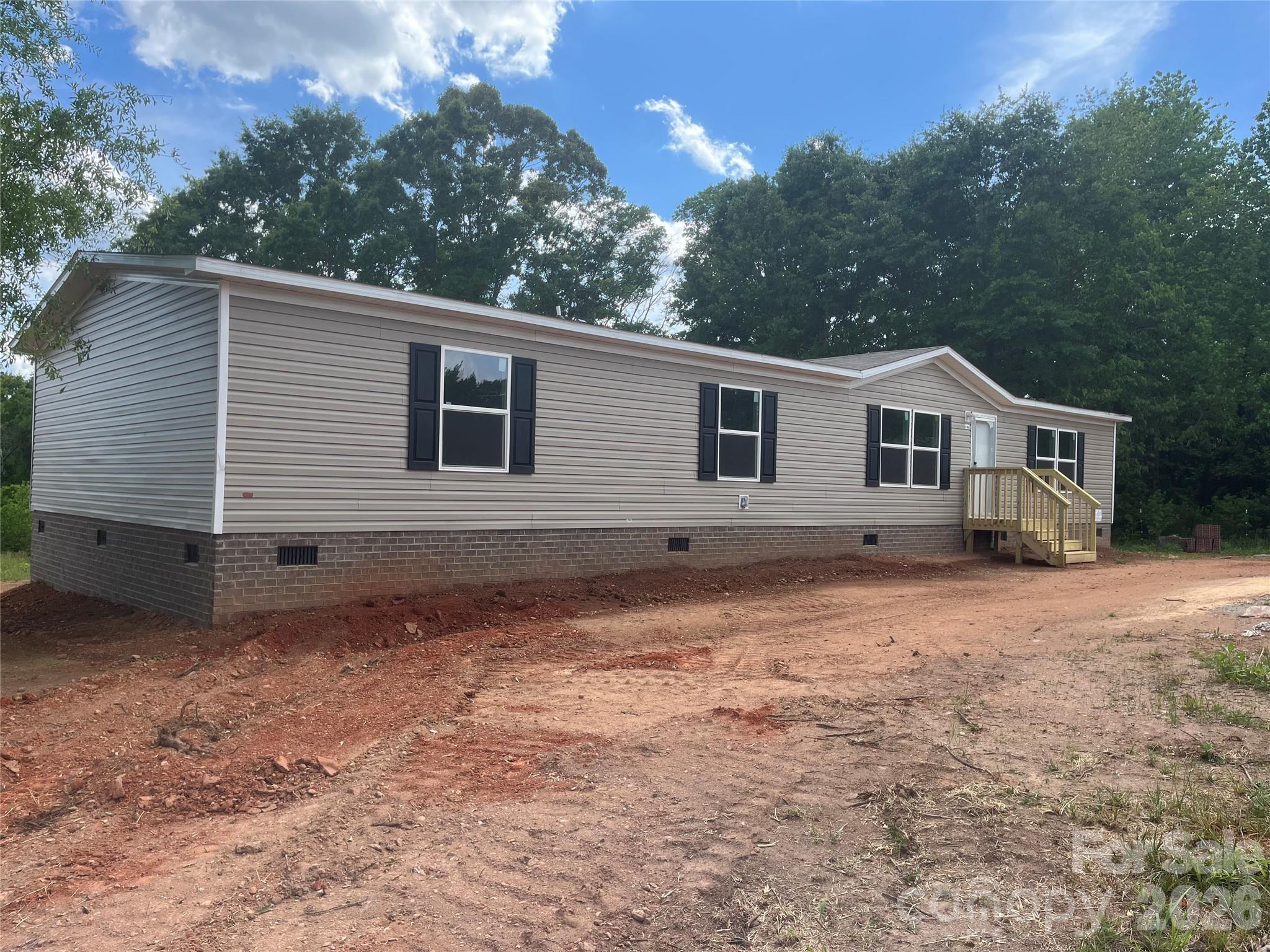 152 Omni Road — Gaffney