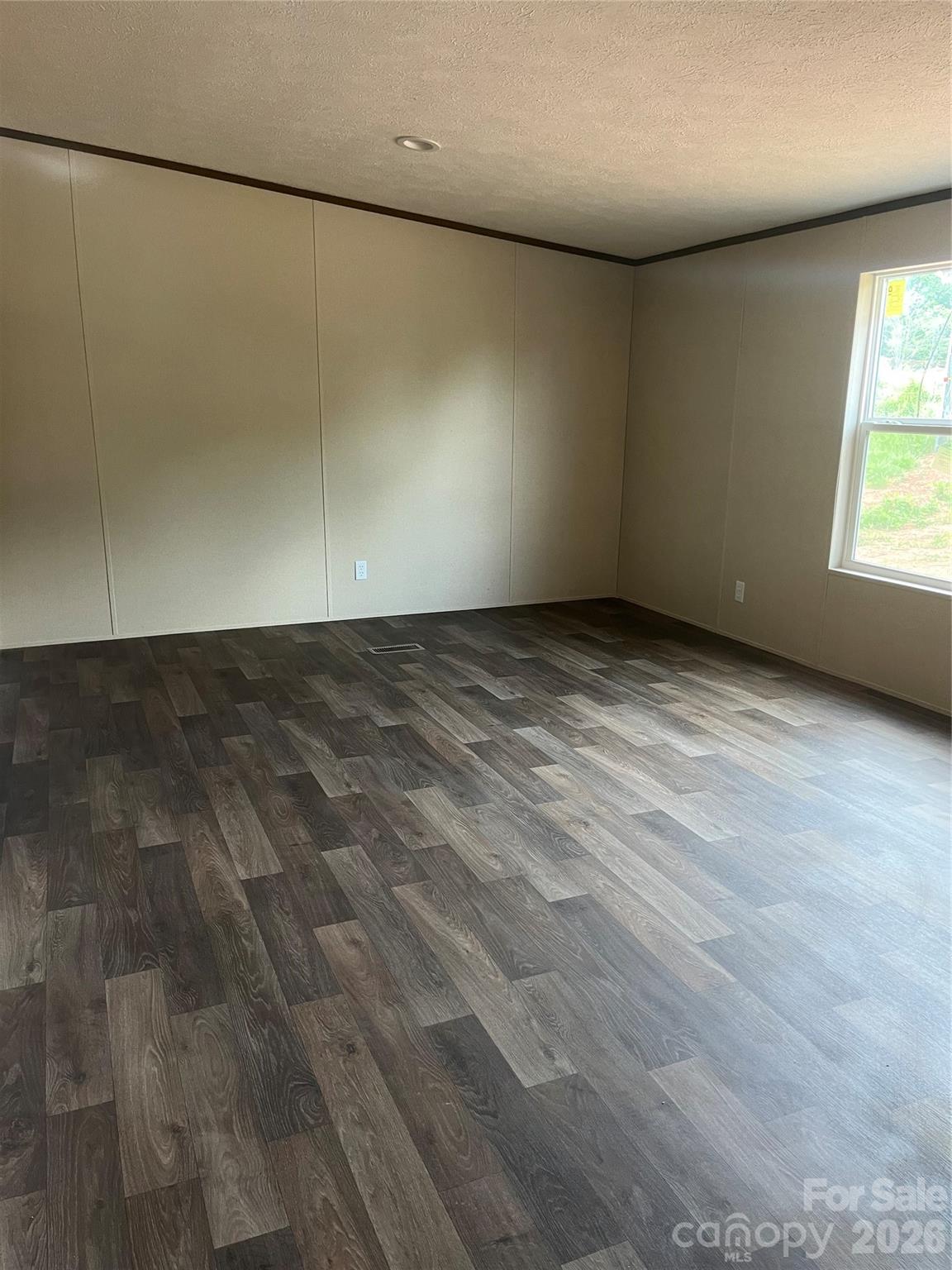 152 Omni Road — Gaffney