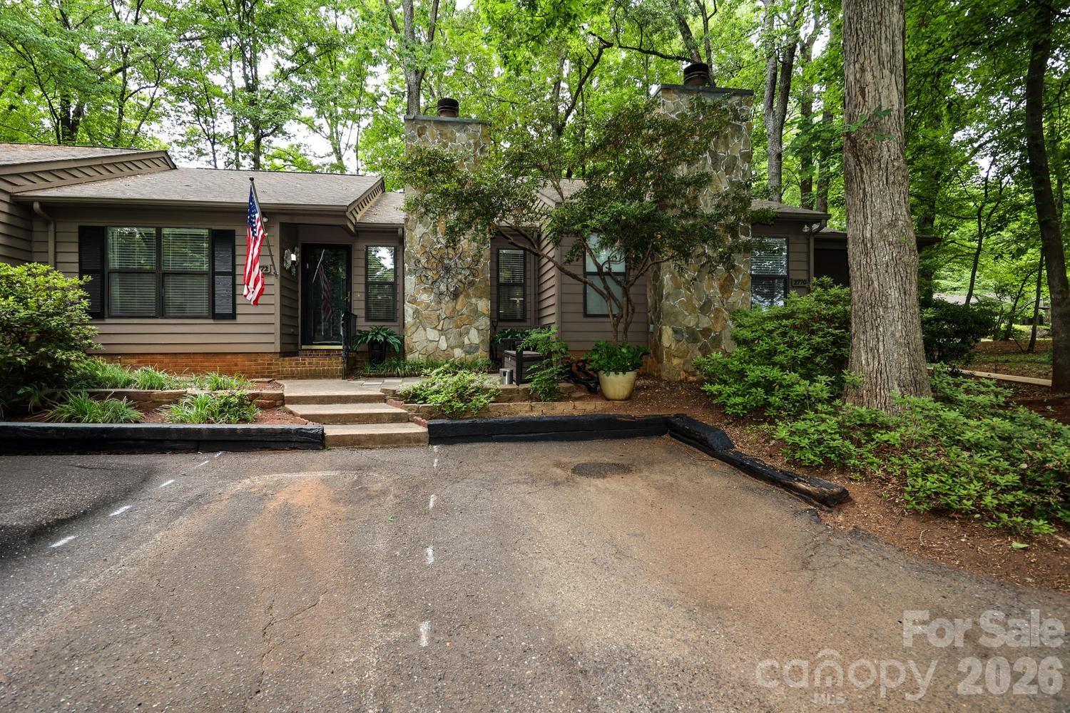 2772 Dogwood Hills Court — Fort Mill