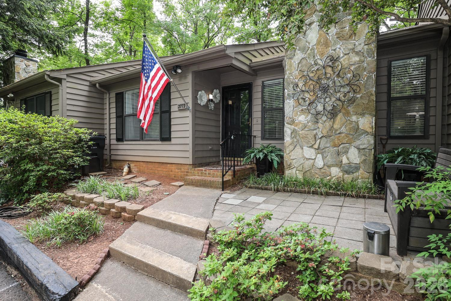 2772 Dogwood Hills Court — Fort Mill