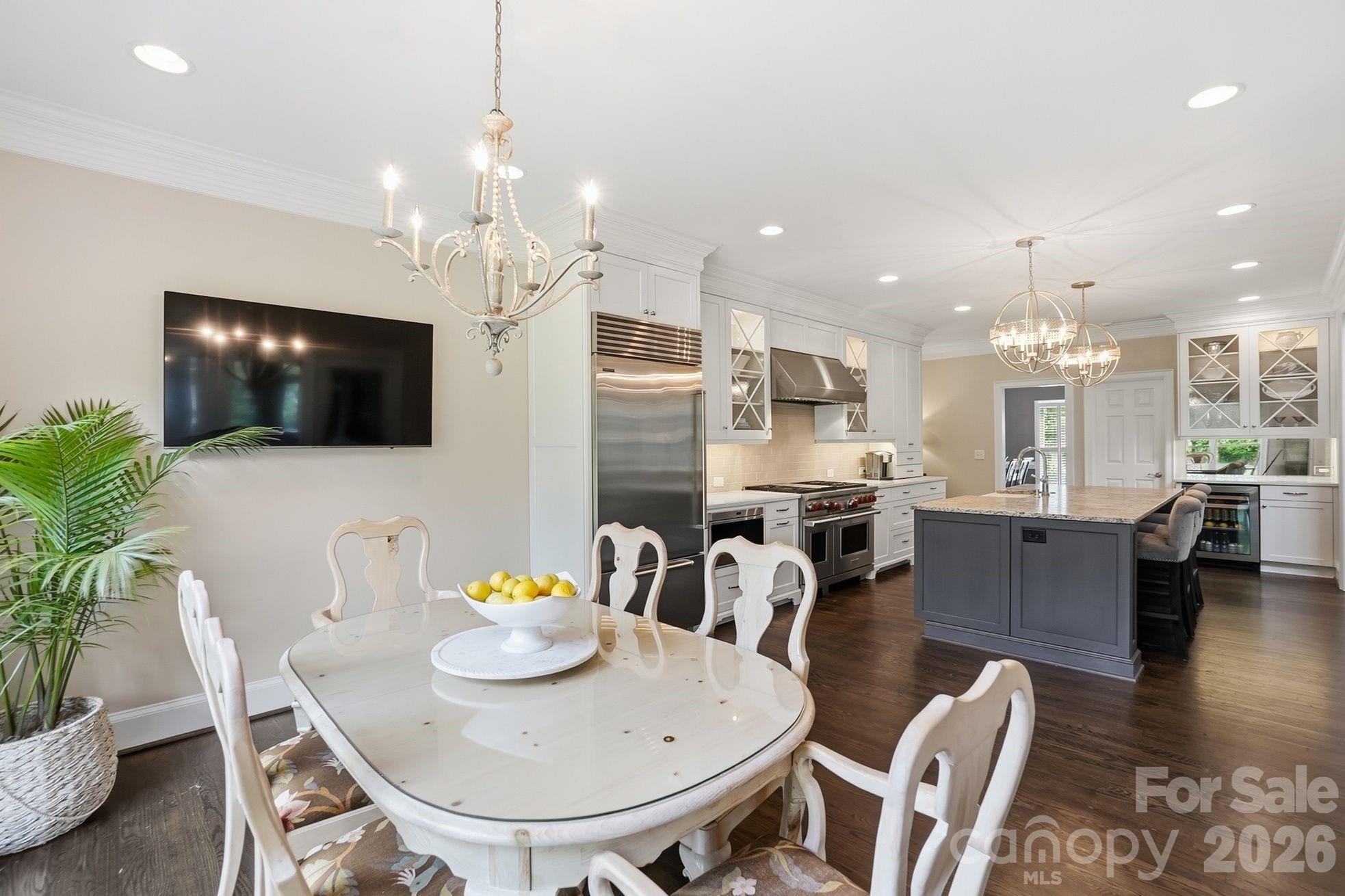 7101 Seton House Lane — Charlotte