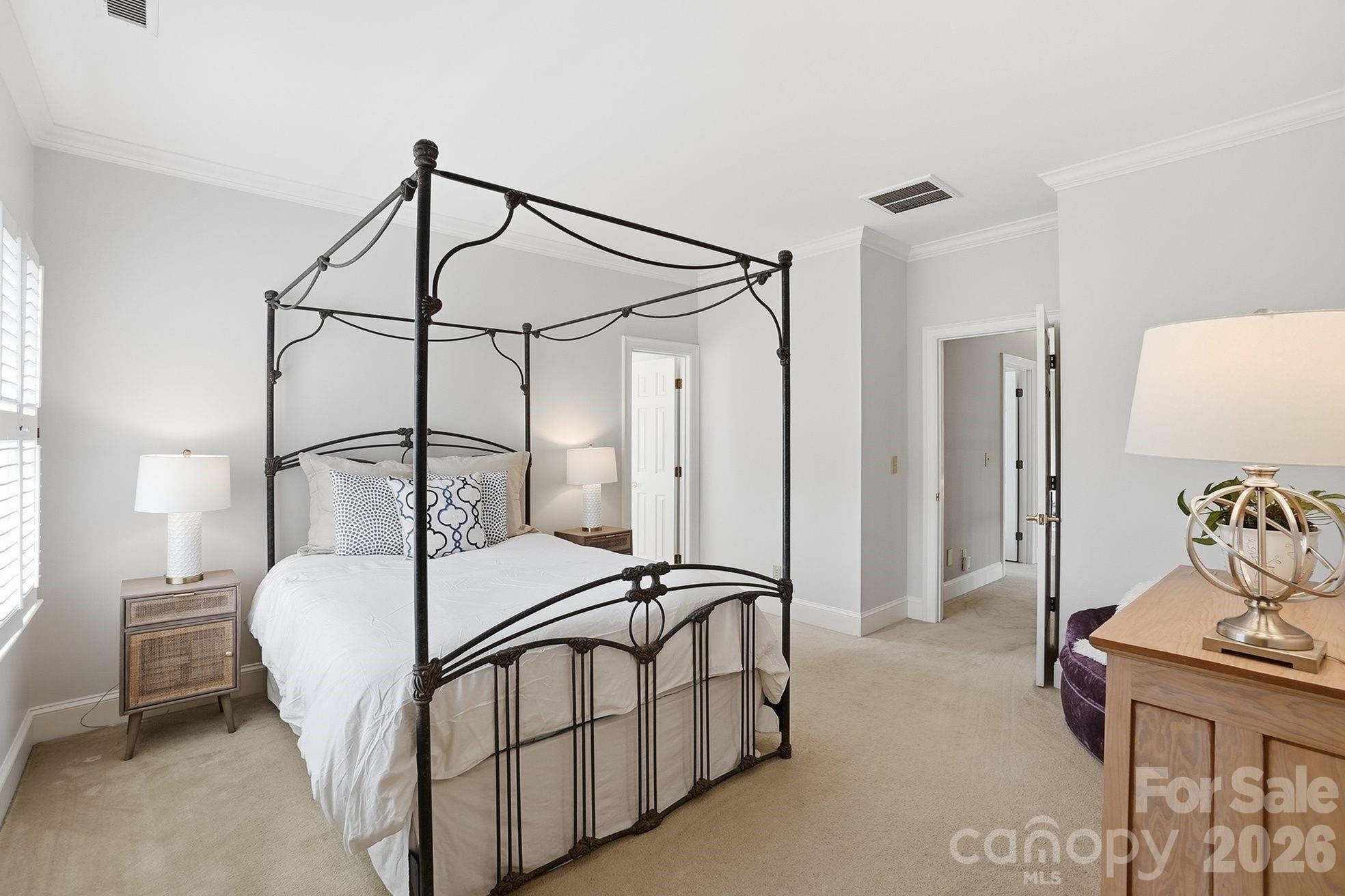 7101 Seton House Lane — Charlotte