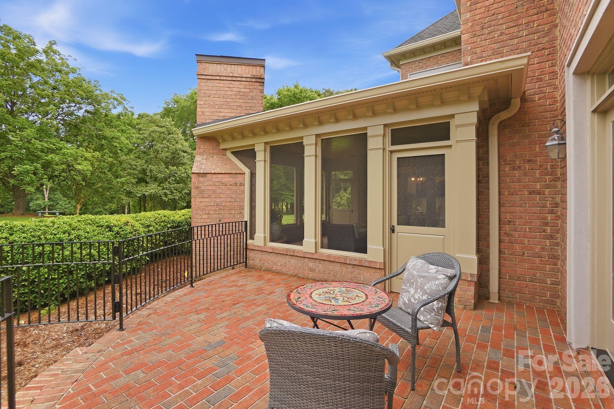 7101 Seton House Lane — Charlotte