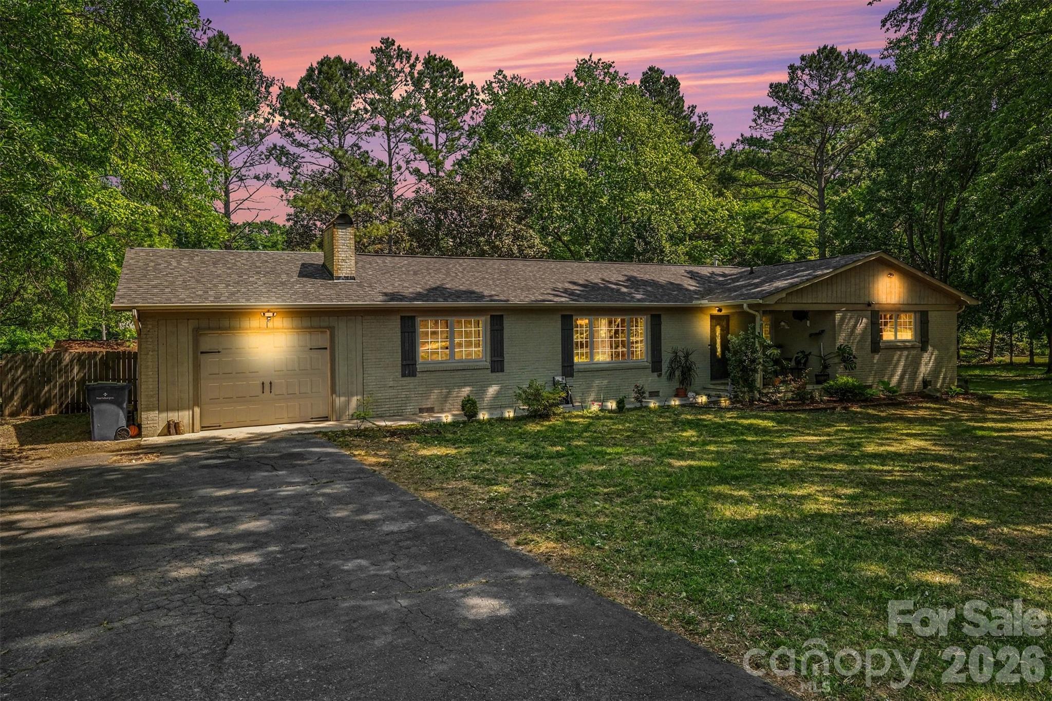 3950 Rocky River Place — Harrisburg