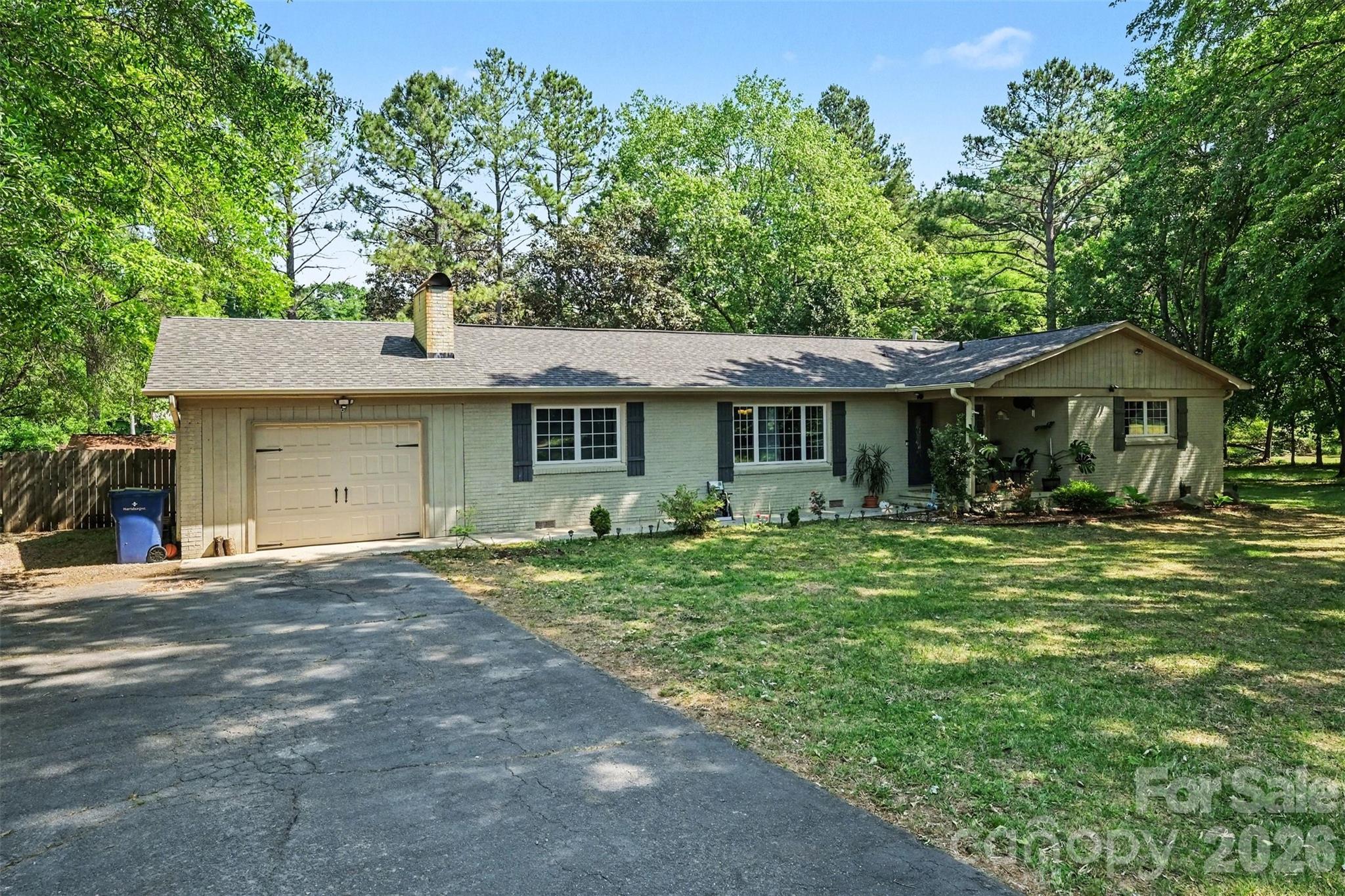 3950 Rocky River Place — Harrisburg
