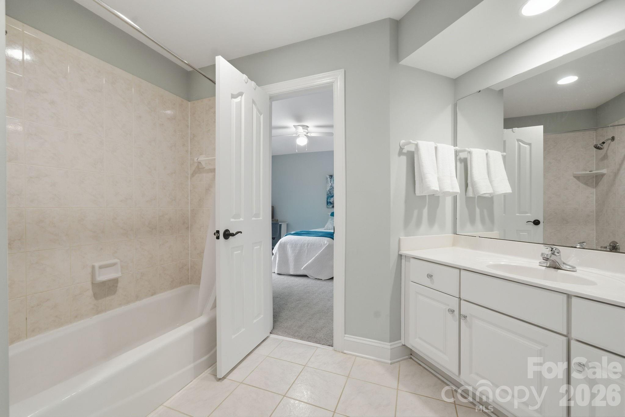 11924 Shoal Creek Court — Charlotte