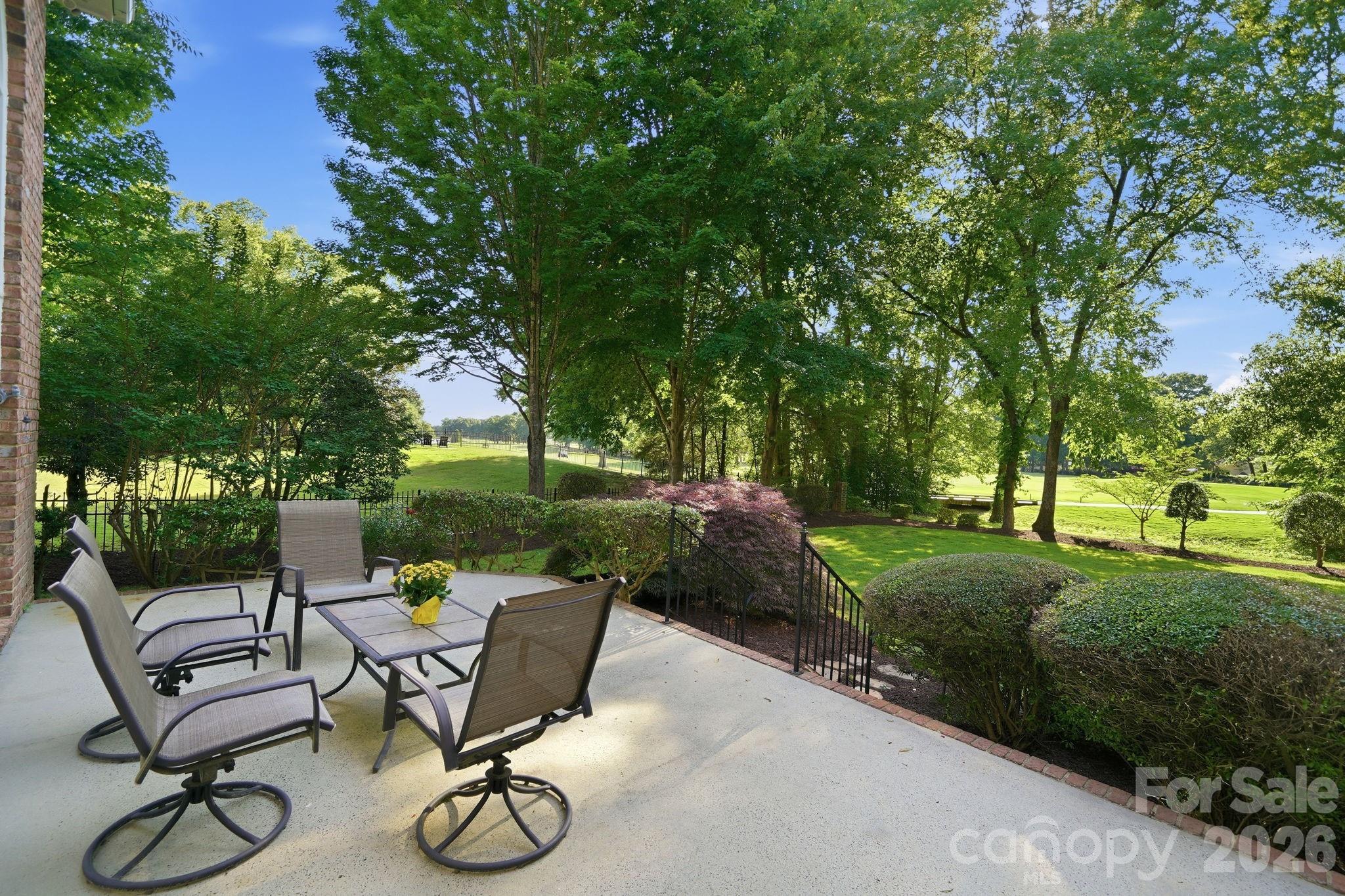 11924 Shoal Creek Court — Charlotte