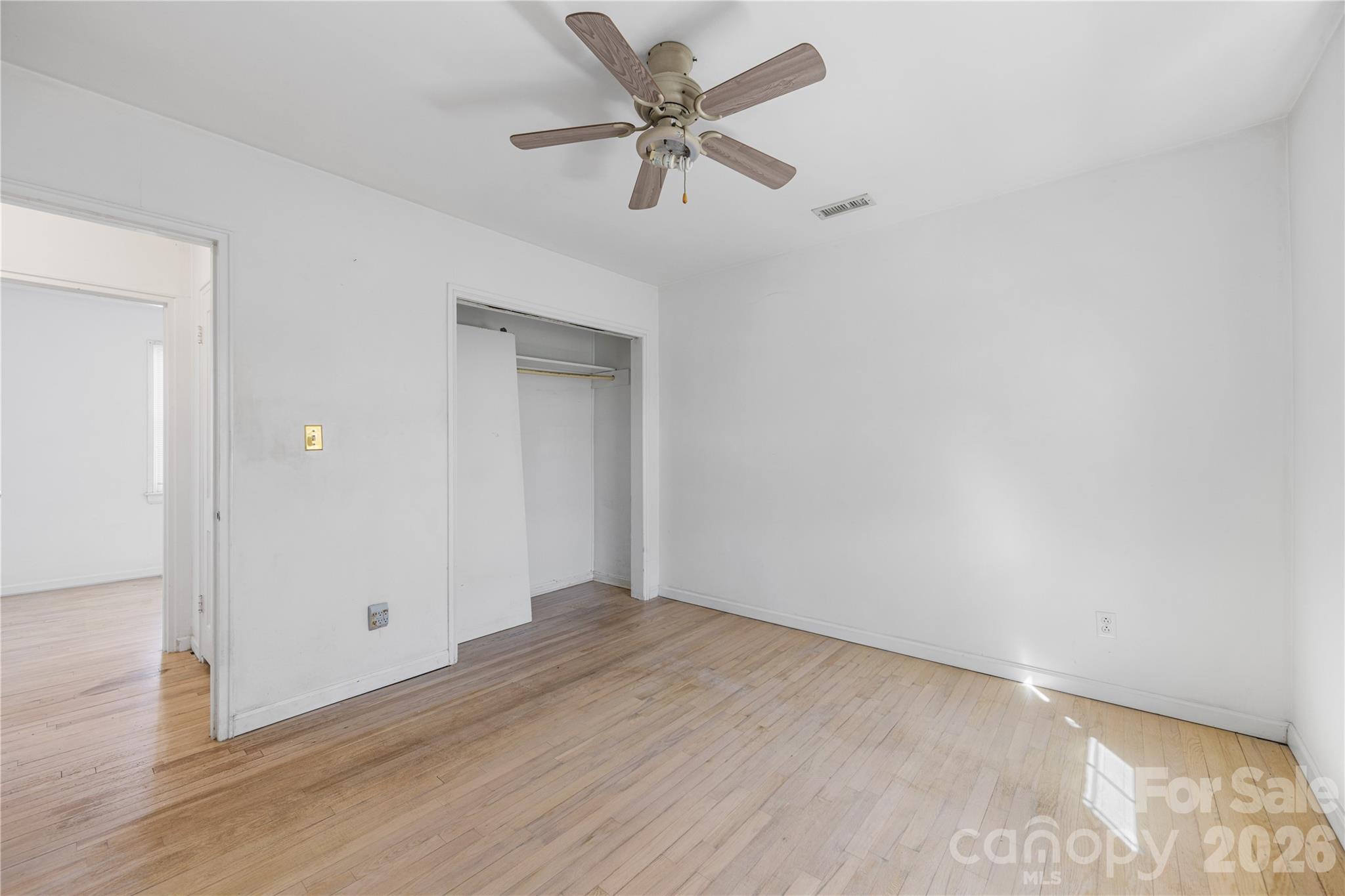 540 Wakefield Drive #D — Charlotte