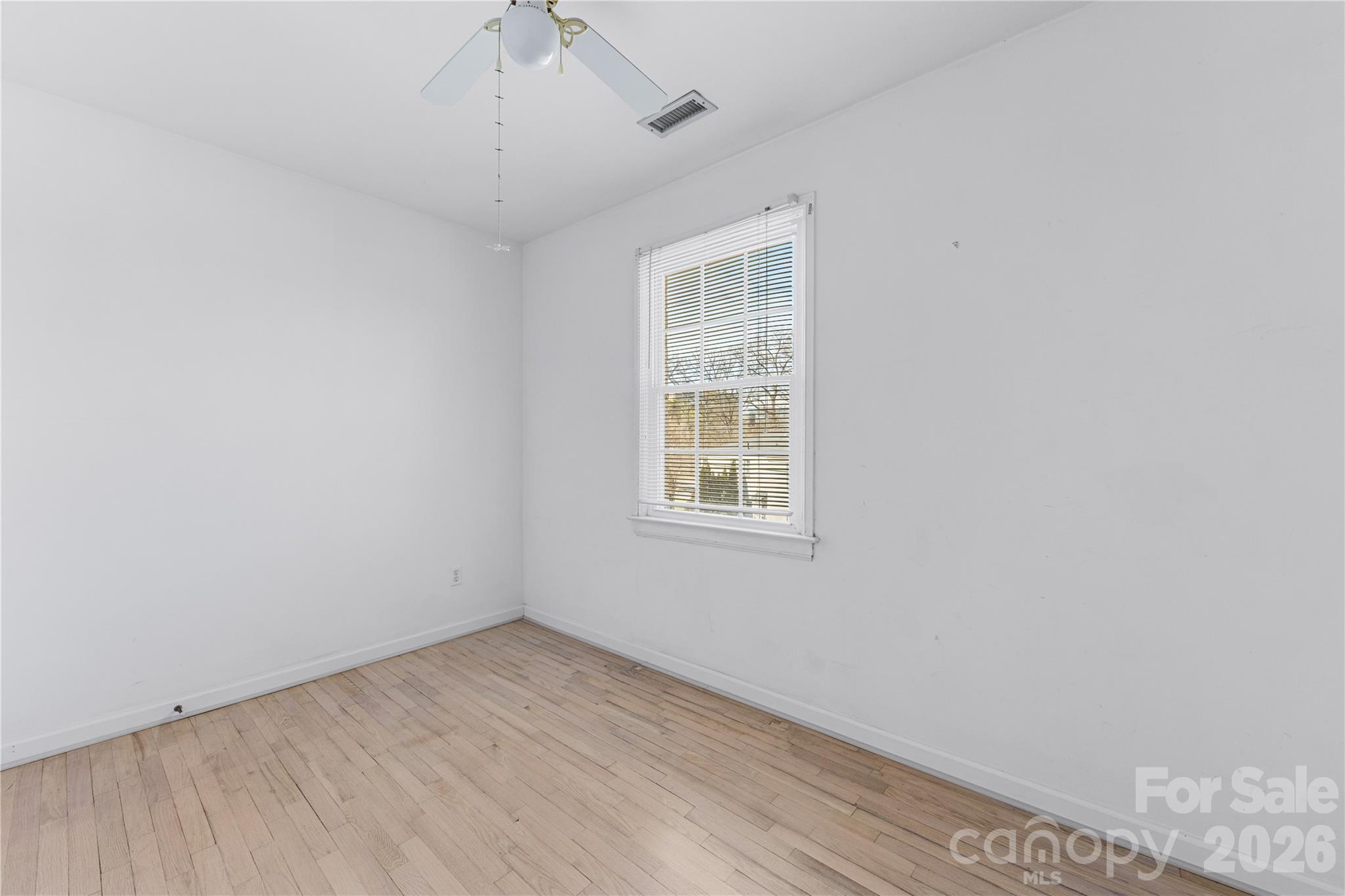 540 Wakefield Drive #D — Charlotte